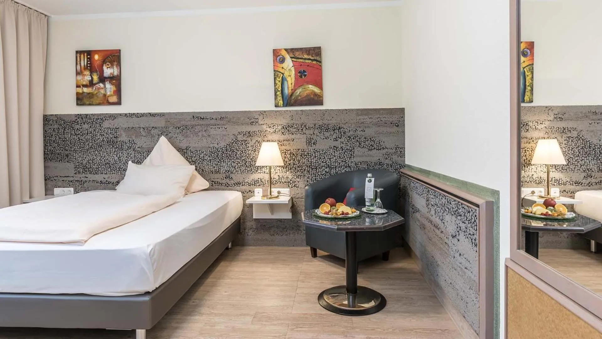 Bed in Hotel am Schlosspark