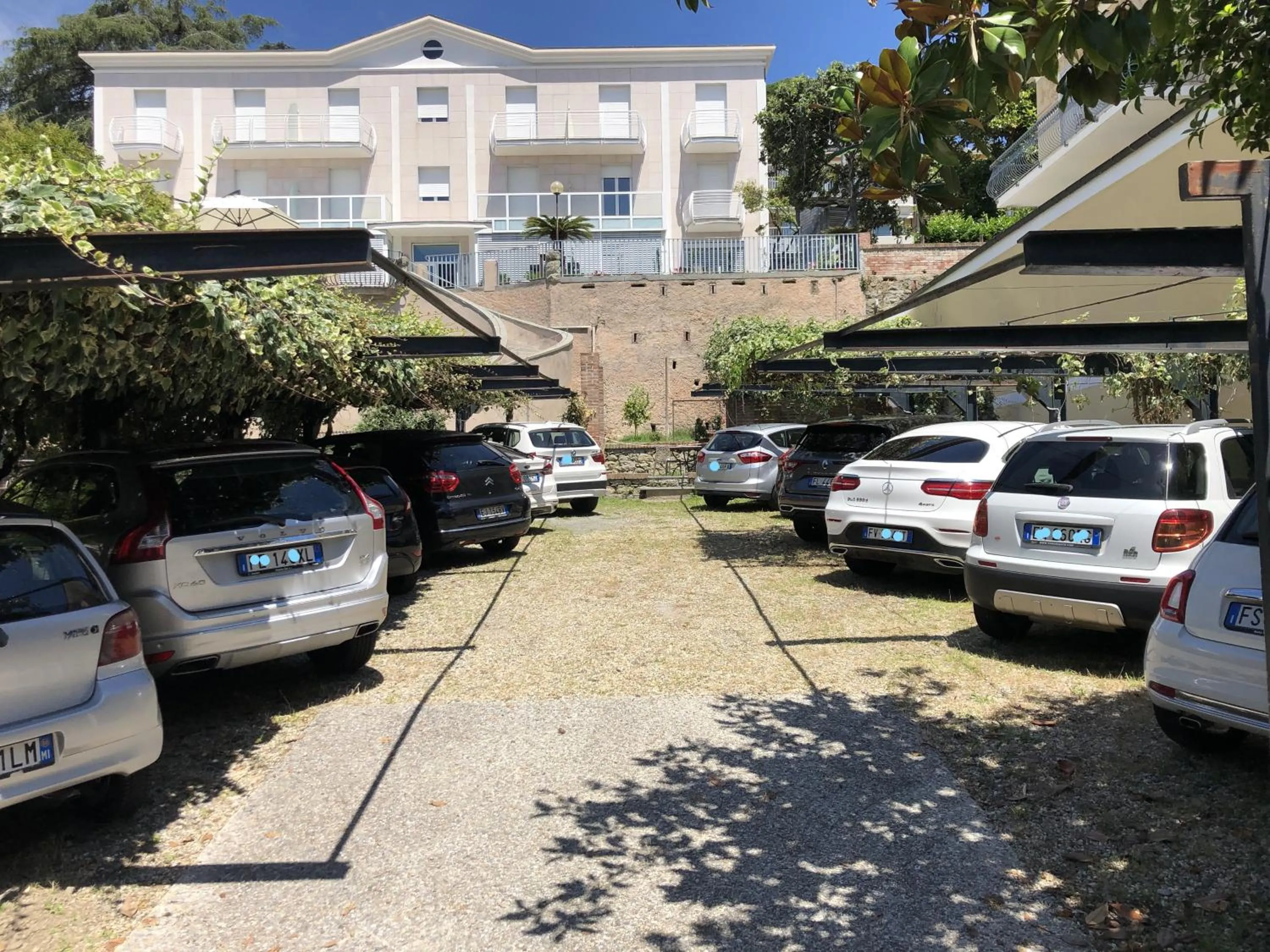 Property building in MH HOTEL VARAZZE