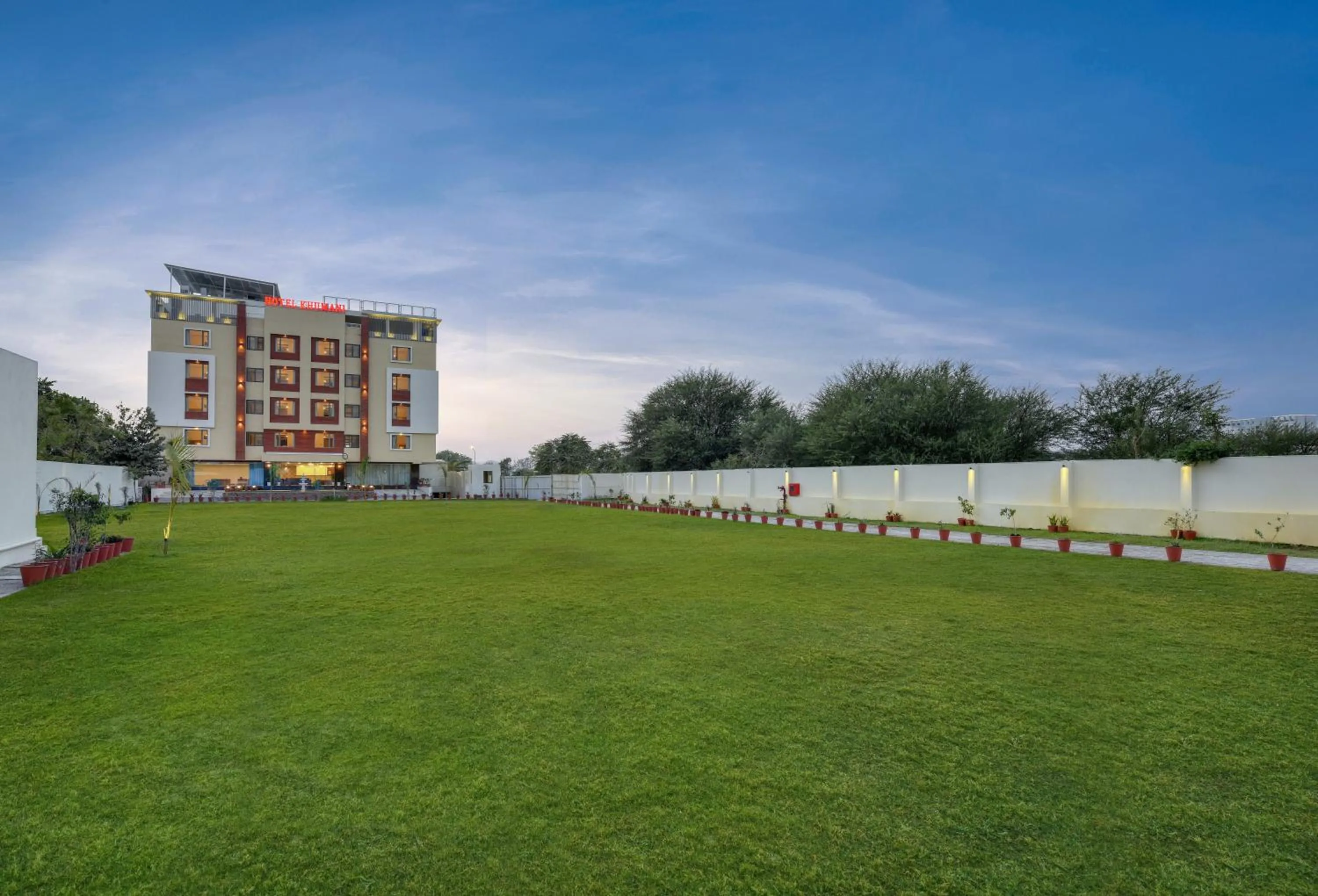 Garden in Hotel khumani By Hills N Dunes
