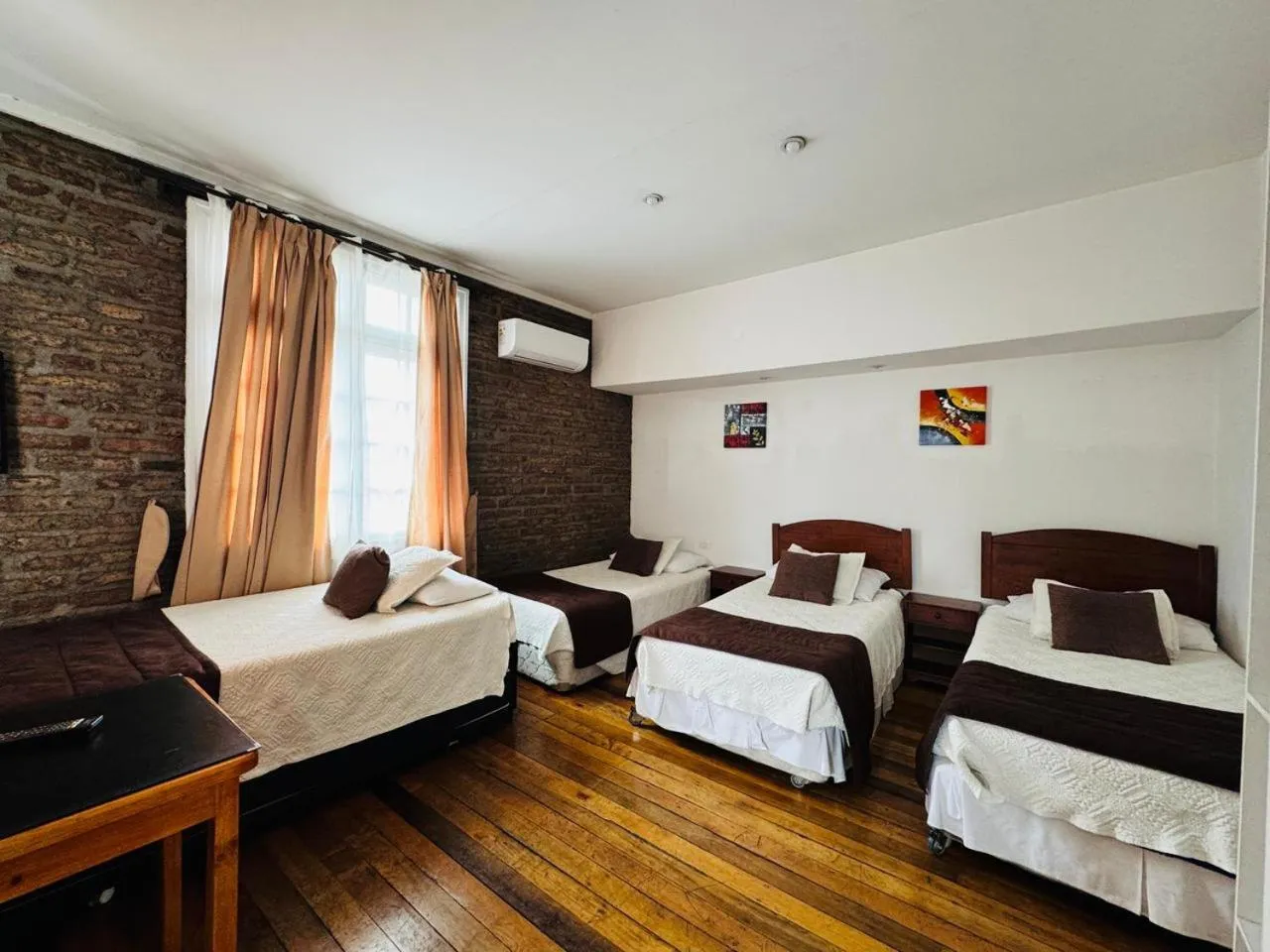 Photo of the whole room, Bed in Hotel Casa Lyon