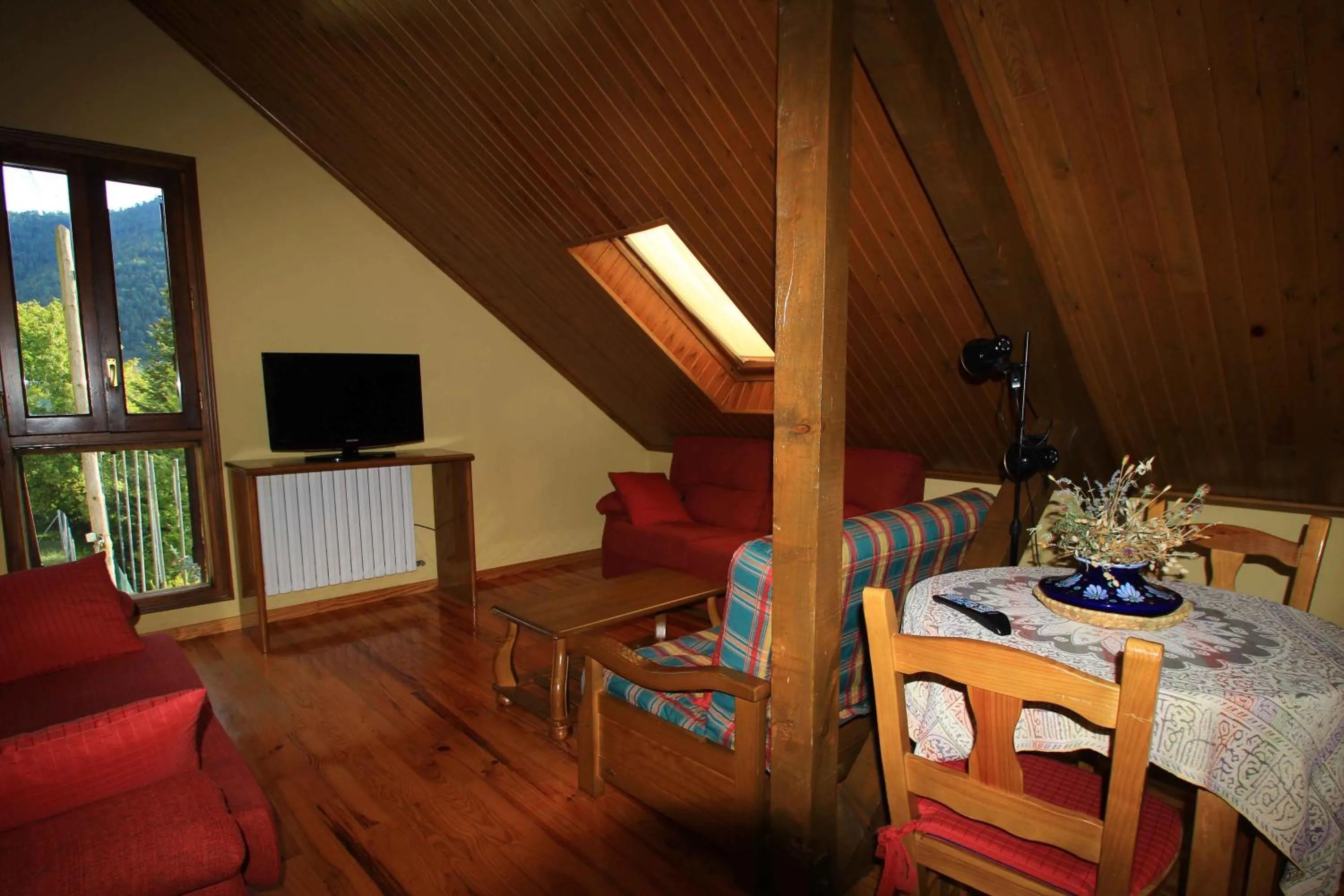 Communal lounge/ TV room in Hotel, Bungalows y Camping Viu