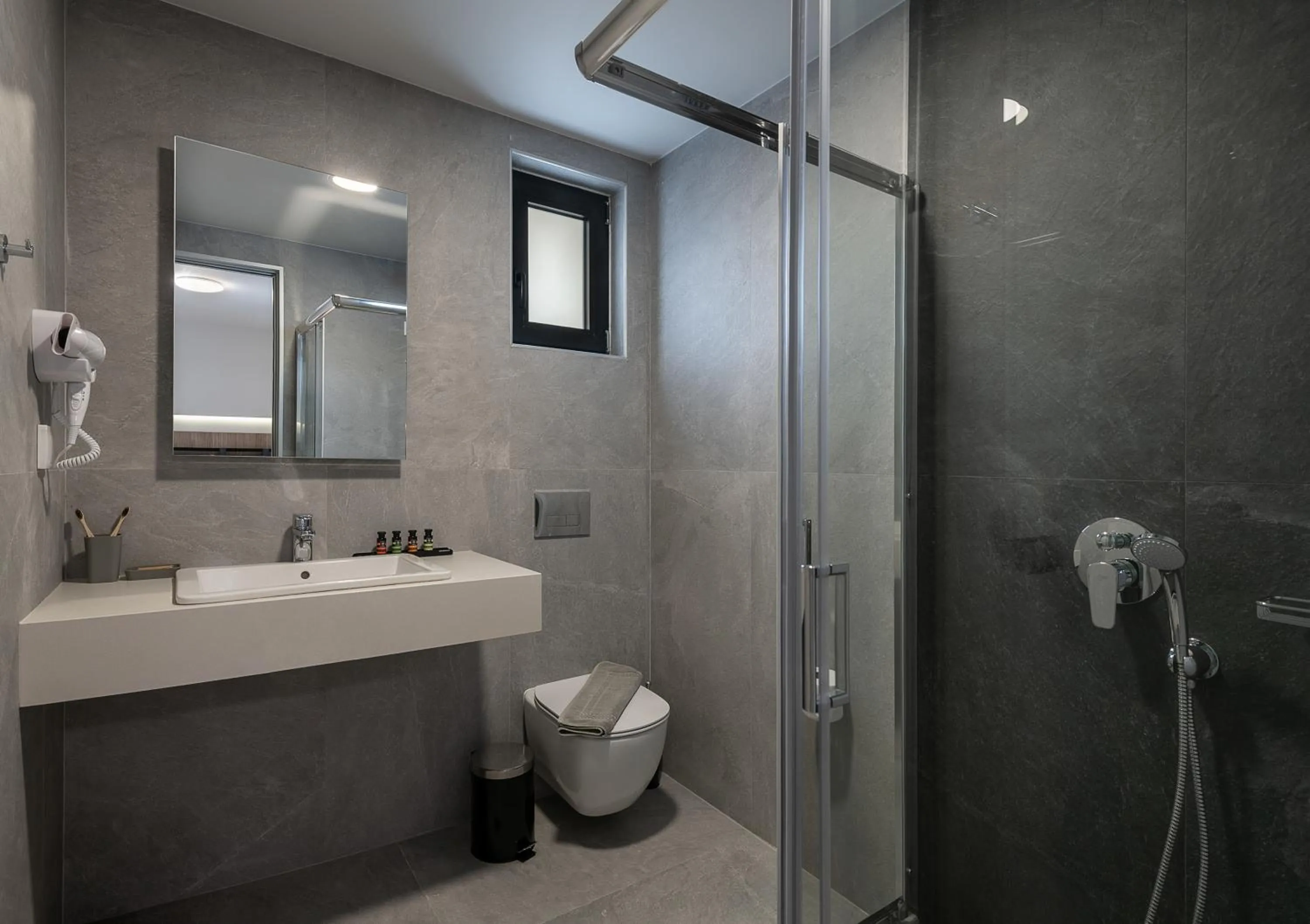 Bathroom in Morum City Hotel Chania