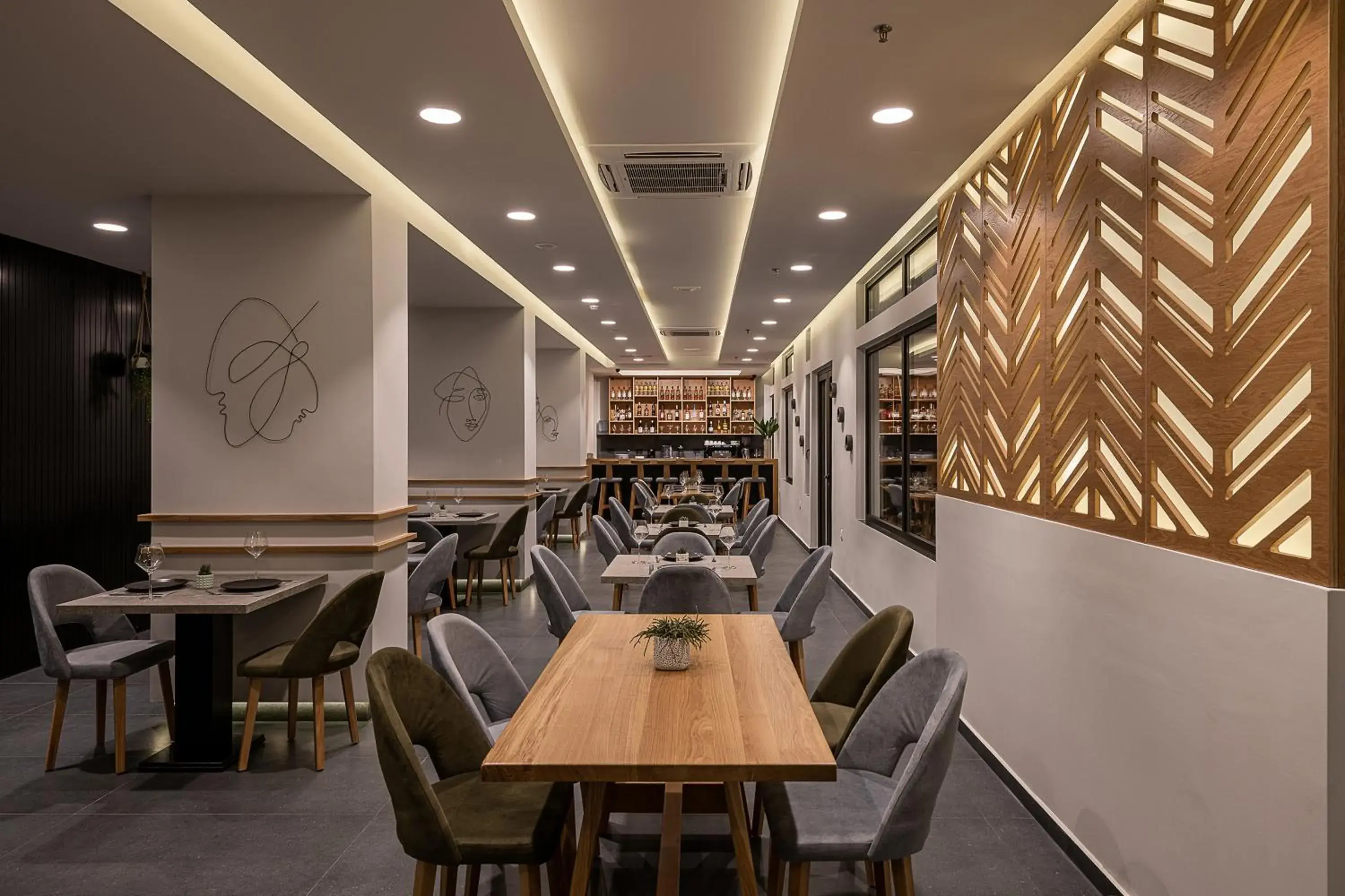 Restaurant/places to eat in Morum City Hotel Chania Restaurant/places to eat in Morum City Hotel Chania