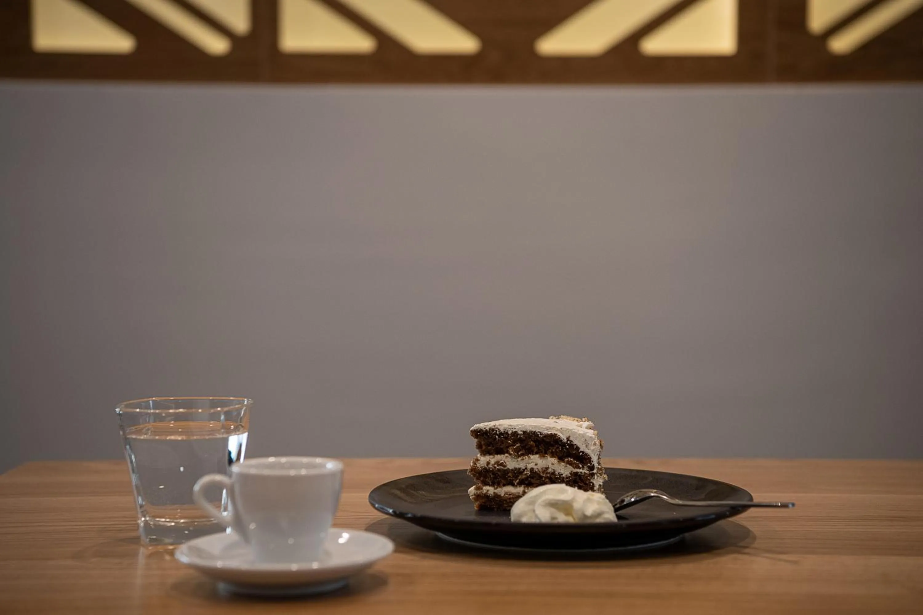 Restaurant/places to eat in Morum City Hotel Chania