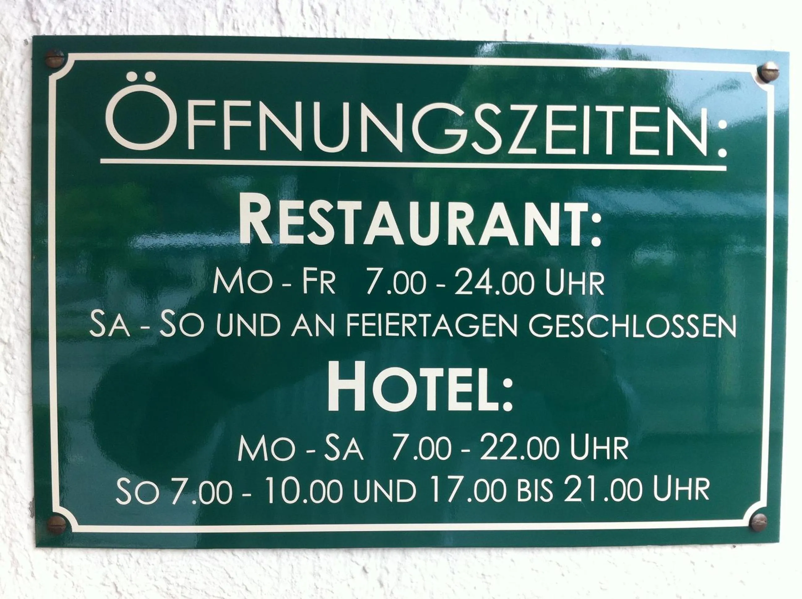 Logo/Certificate/Sign in Hotel Restaurant Rössle