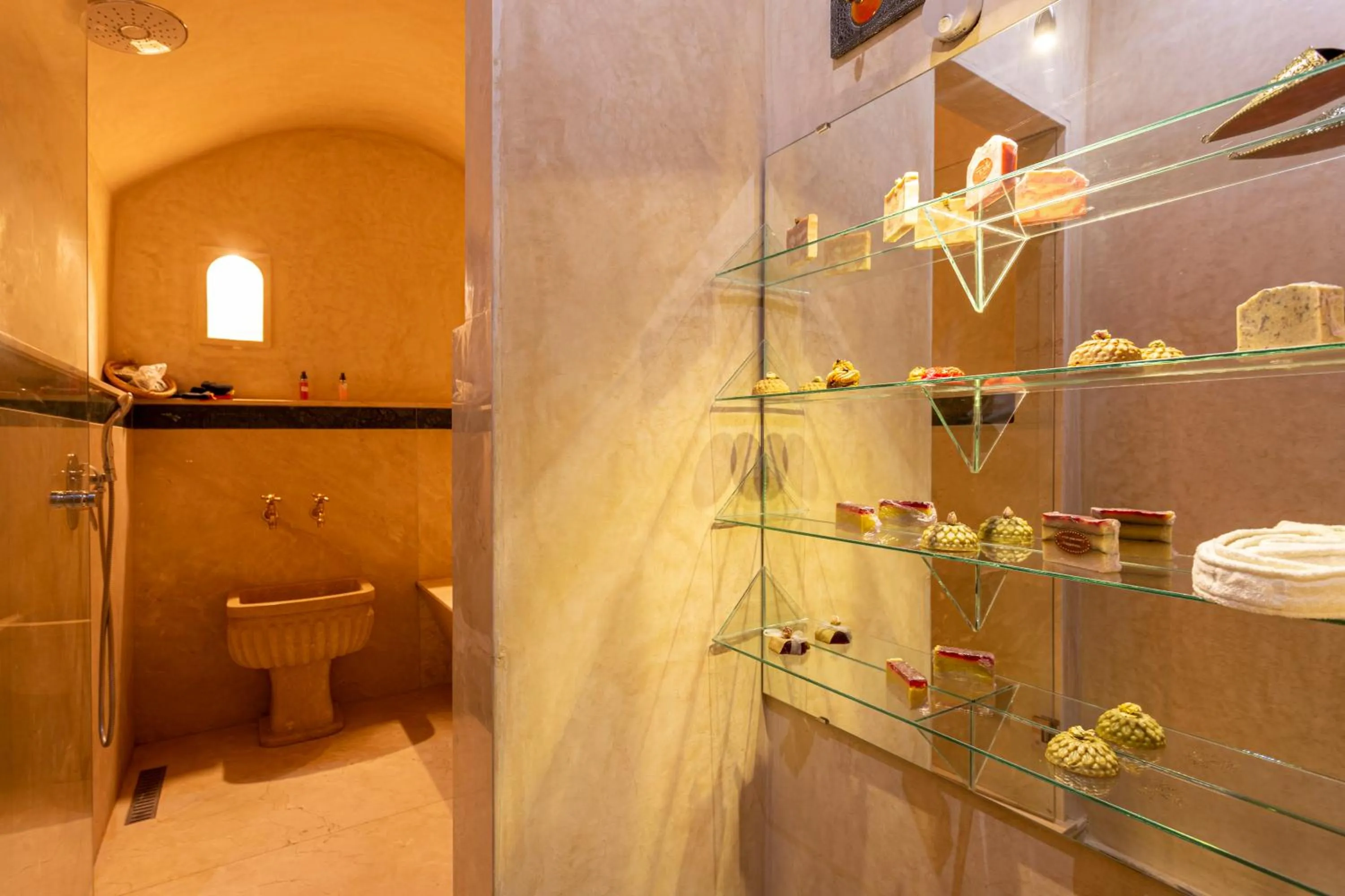 Spa and wellness centre/facilities in Riad Alice Terrace & Spa