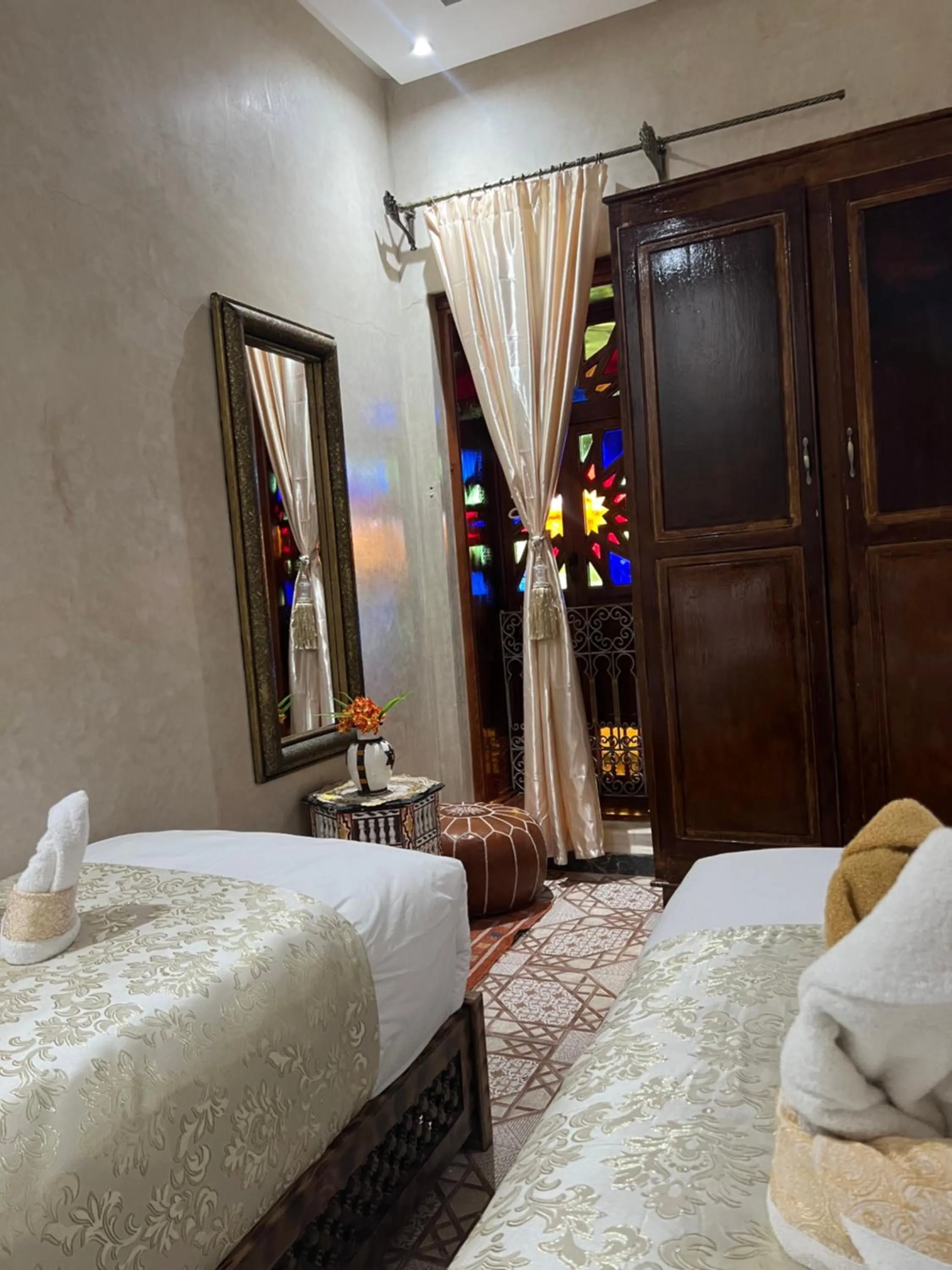 Balcony/Terrace, Bed in Riad Alice Terrace & Spa