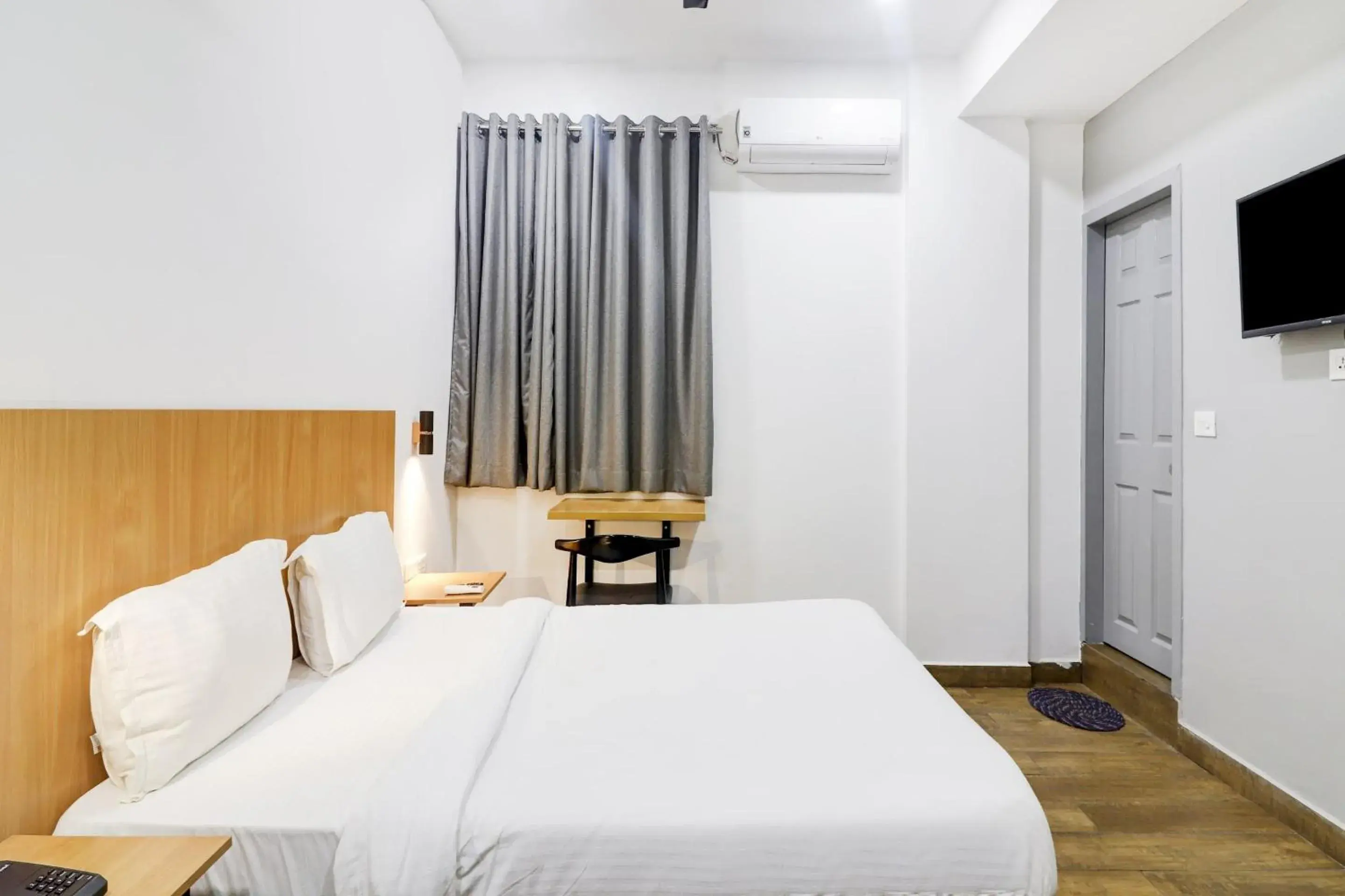 Bedroom in Townhouse Madhapur Near Shilparamam Bedroom in Townhouse Madhapur Near Shilparamam