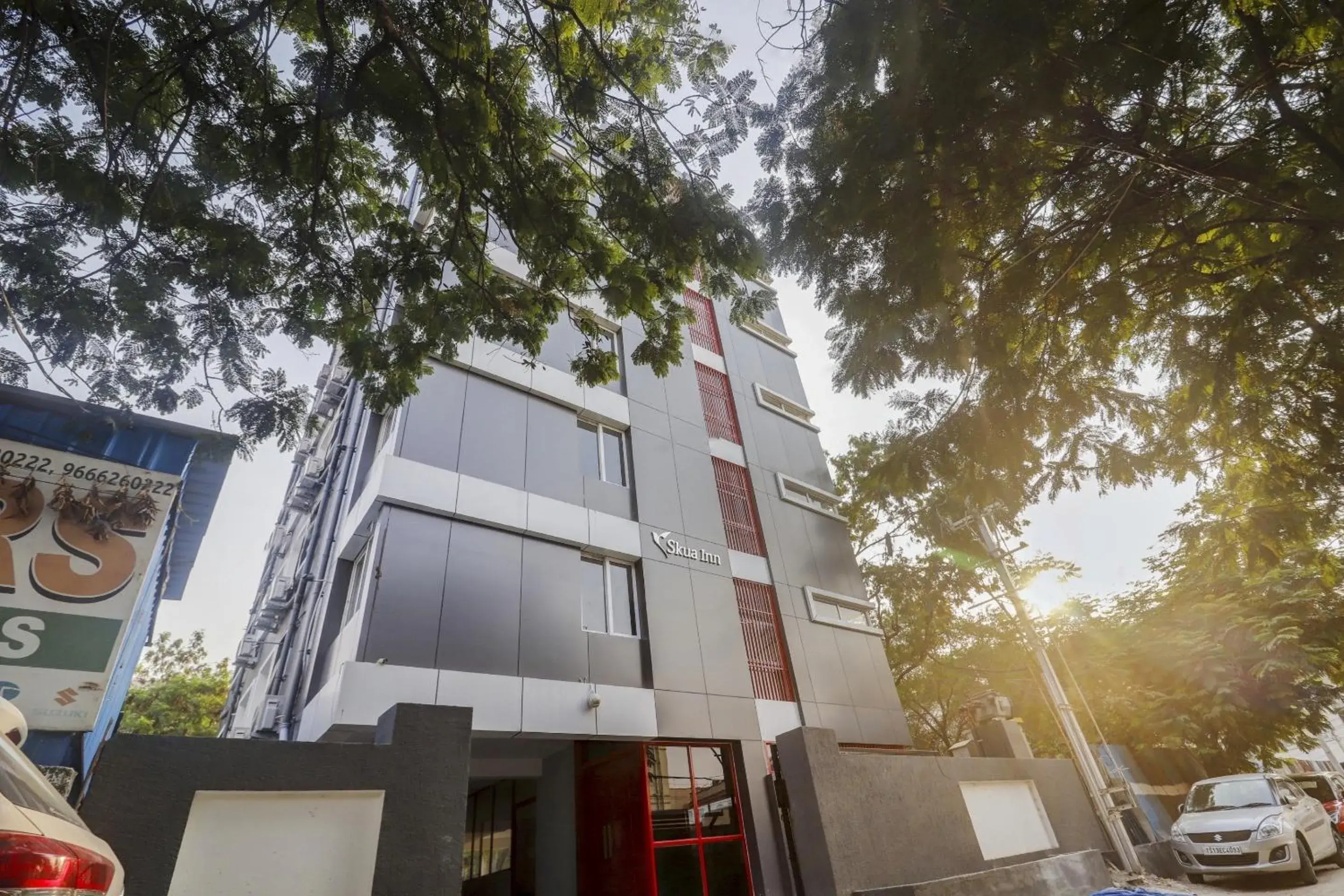 Facade/entrance in Townhouse Madhapur Near Shilparamam Facade/entrance in Townhouse Madhapur Near Shilparamam