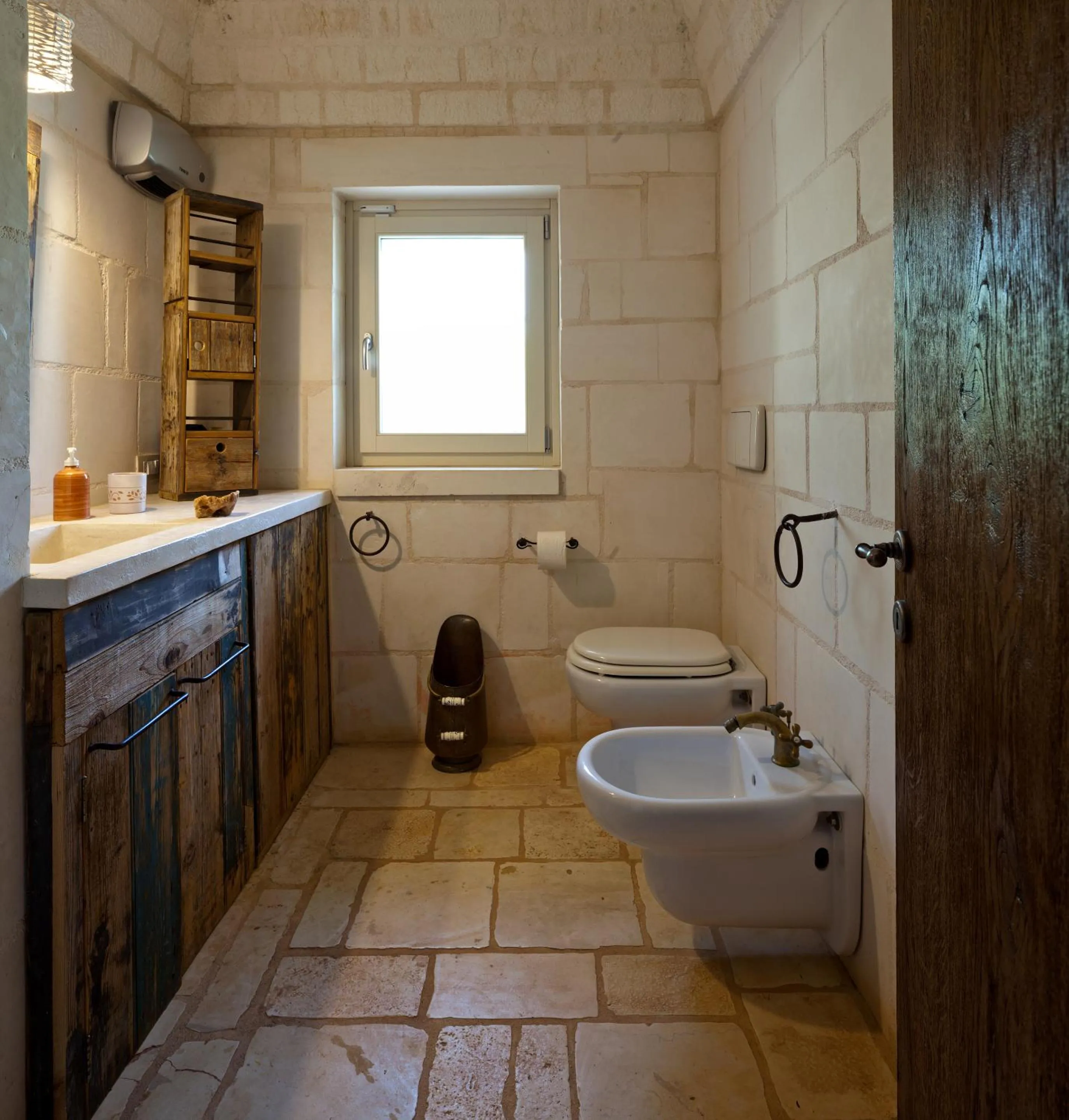 Bathroom in Borgo Del Tempo Ritrovato - Luxury Relais in Puglia