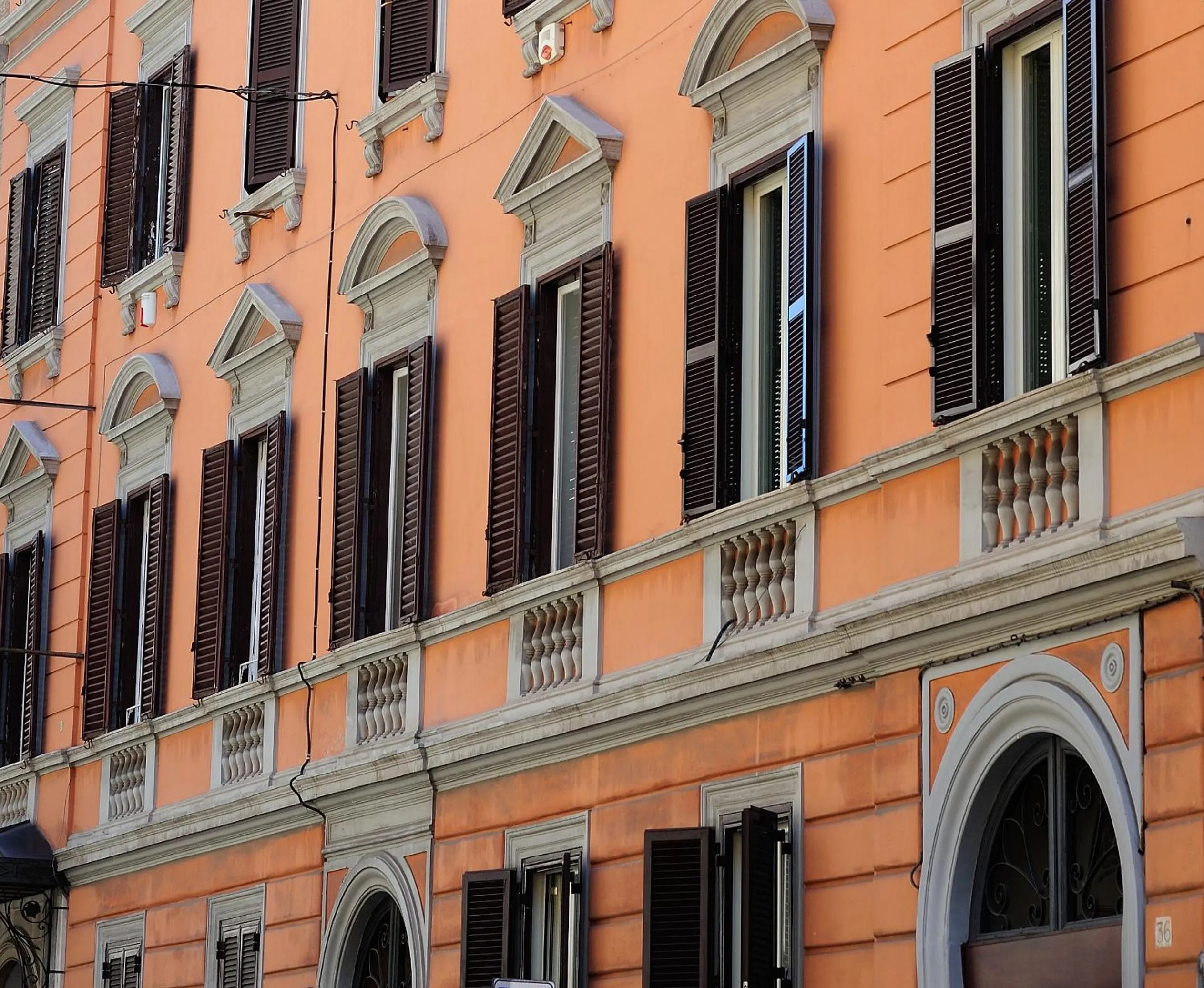 Facade/entrance in Aquarius Inn