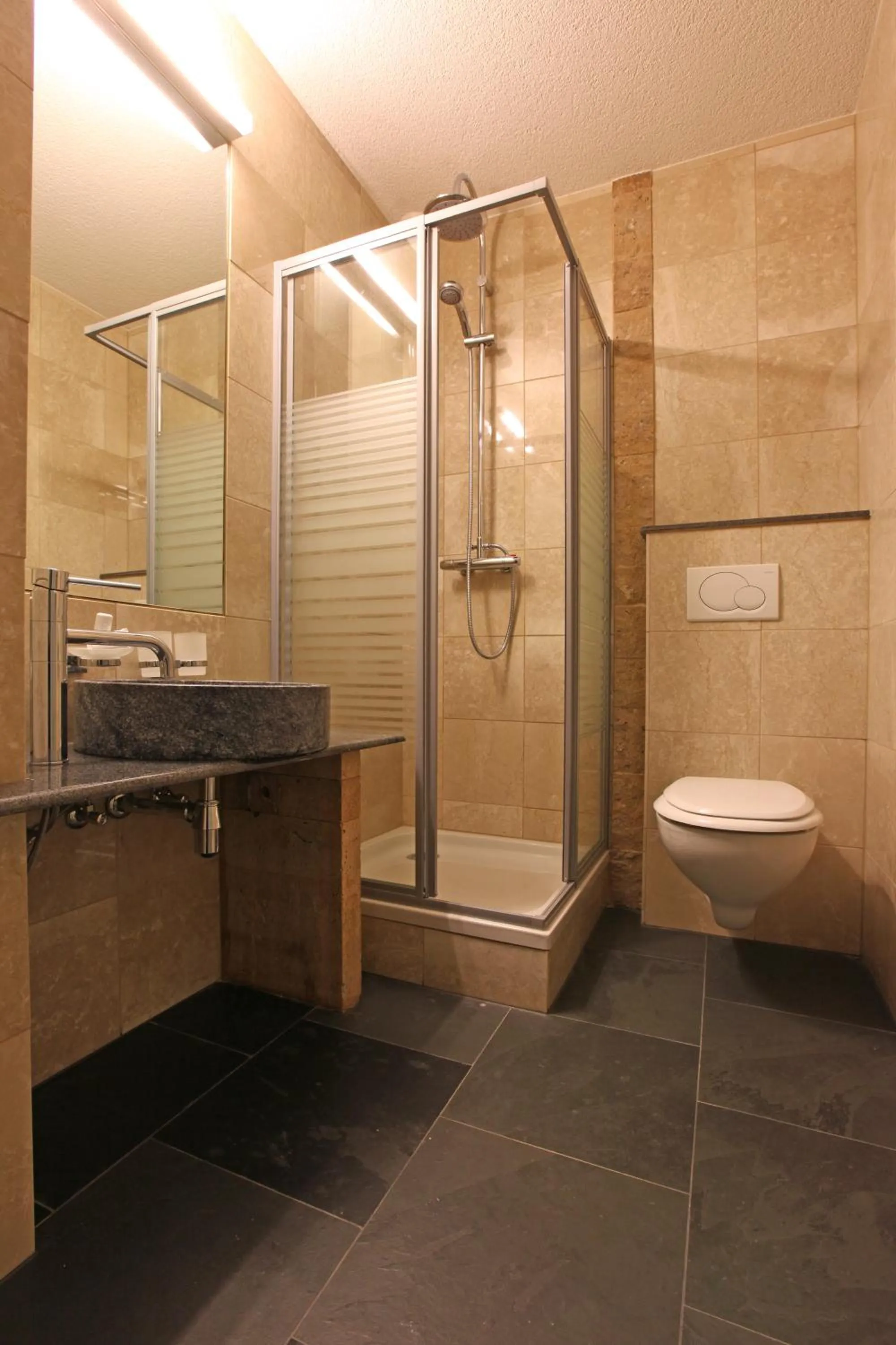 Bathroom in Alp Art Hotel Götzens