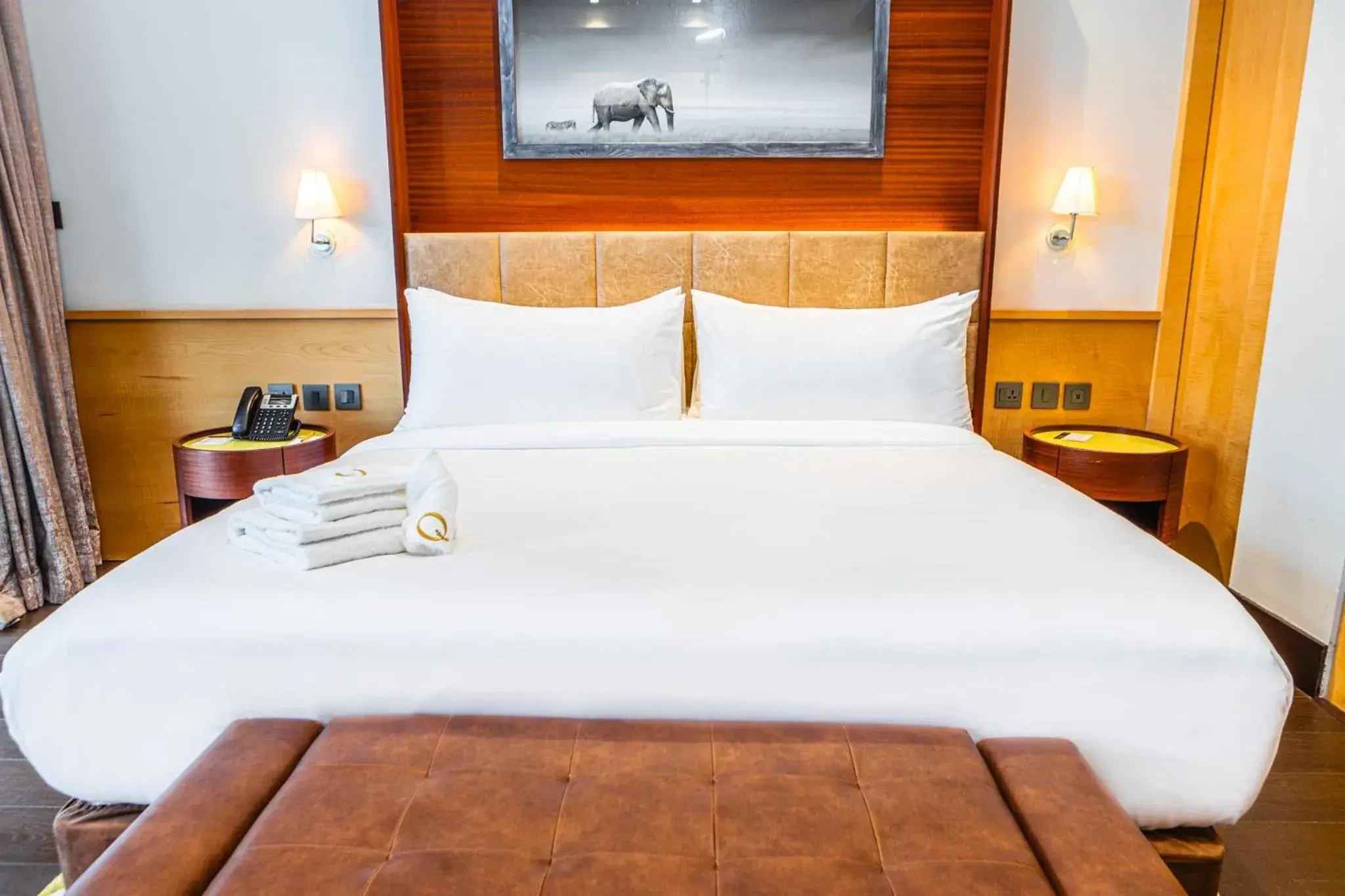 Bedroom, Bed in The Quorum Bedroom, Bed in The Quorum