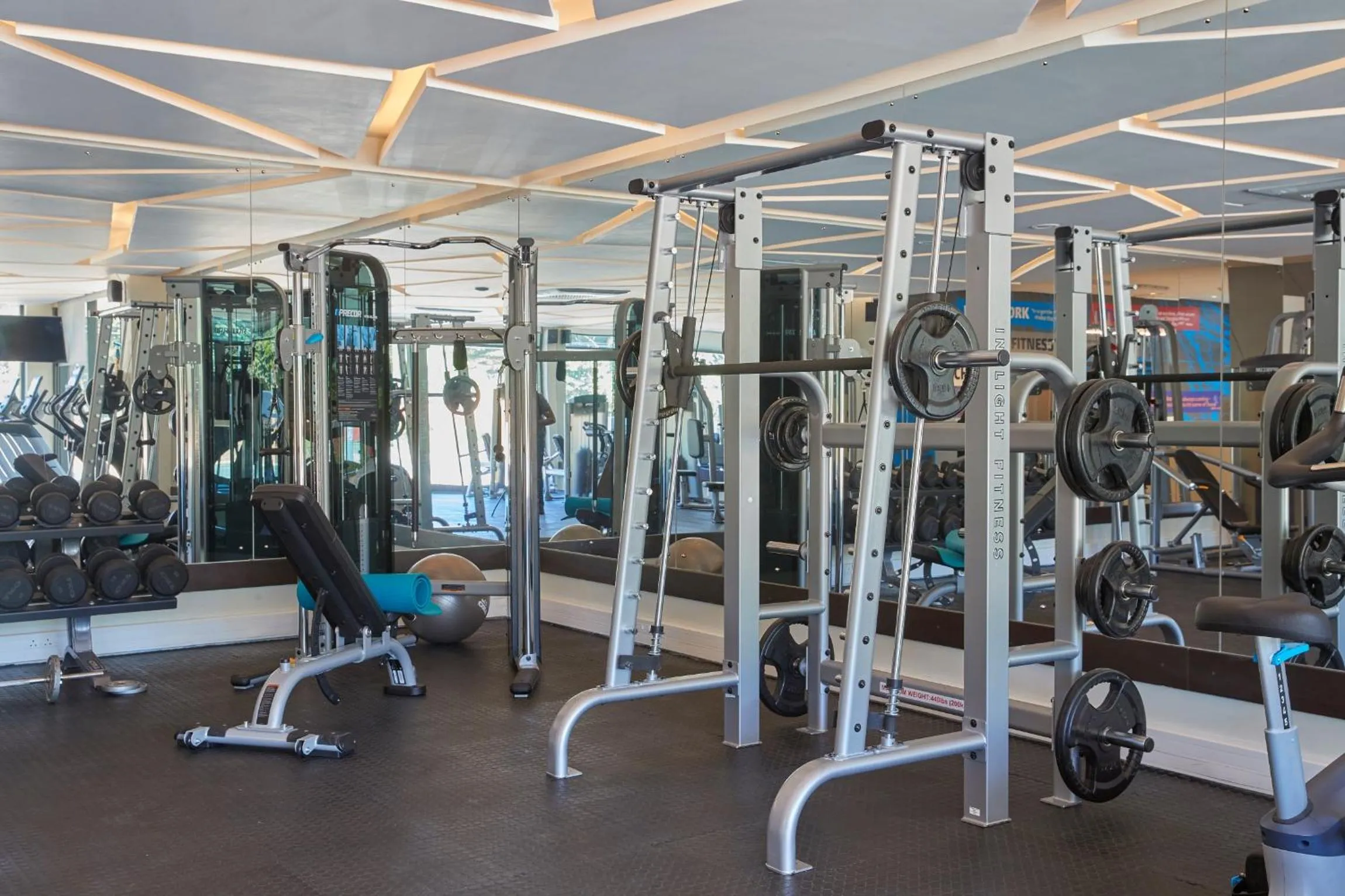 Fitness centre/facilities in The Quorum