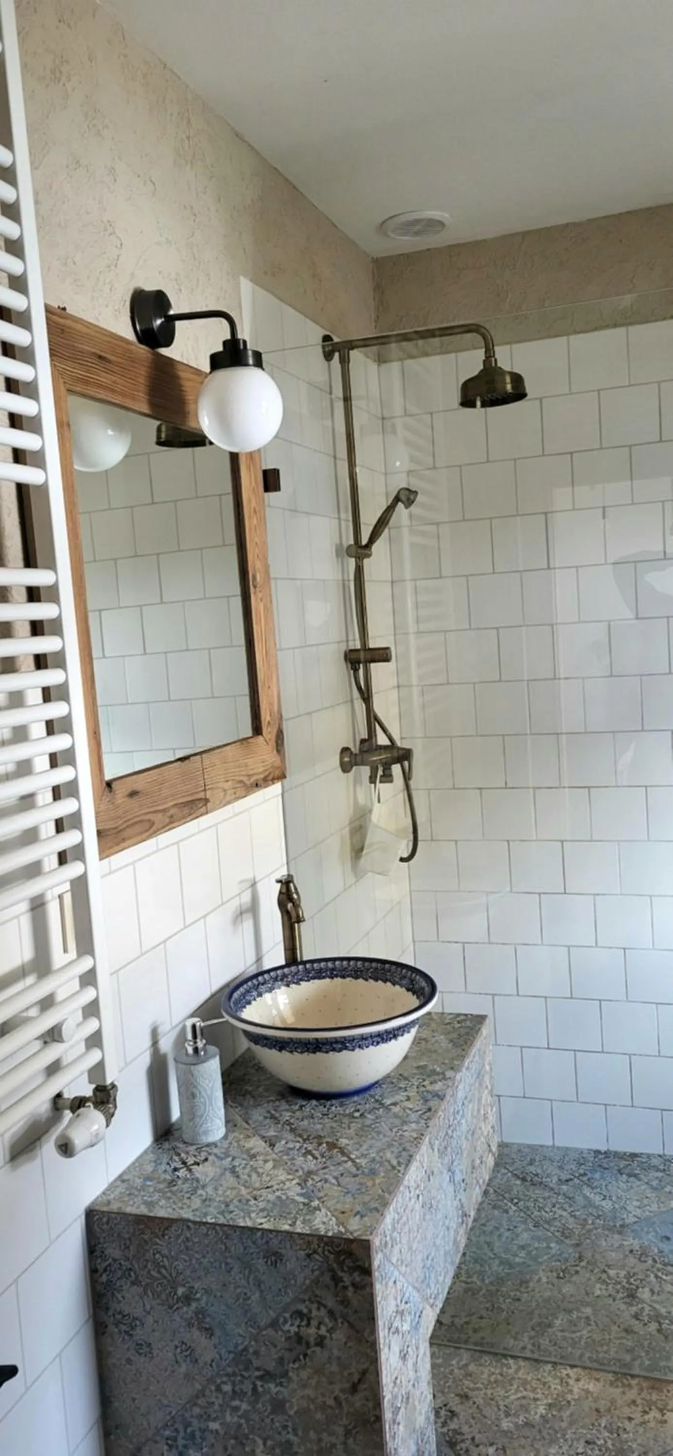 Shower in Beskidzkie Tarasy