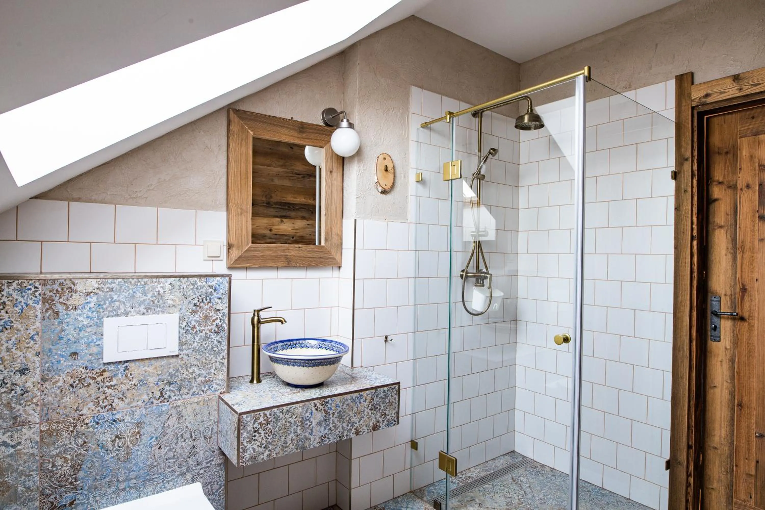 Shower in Beskidzkie Tarasy