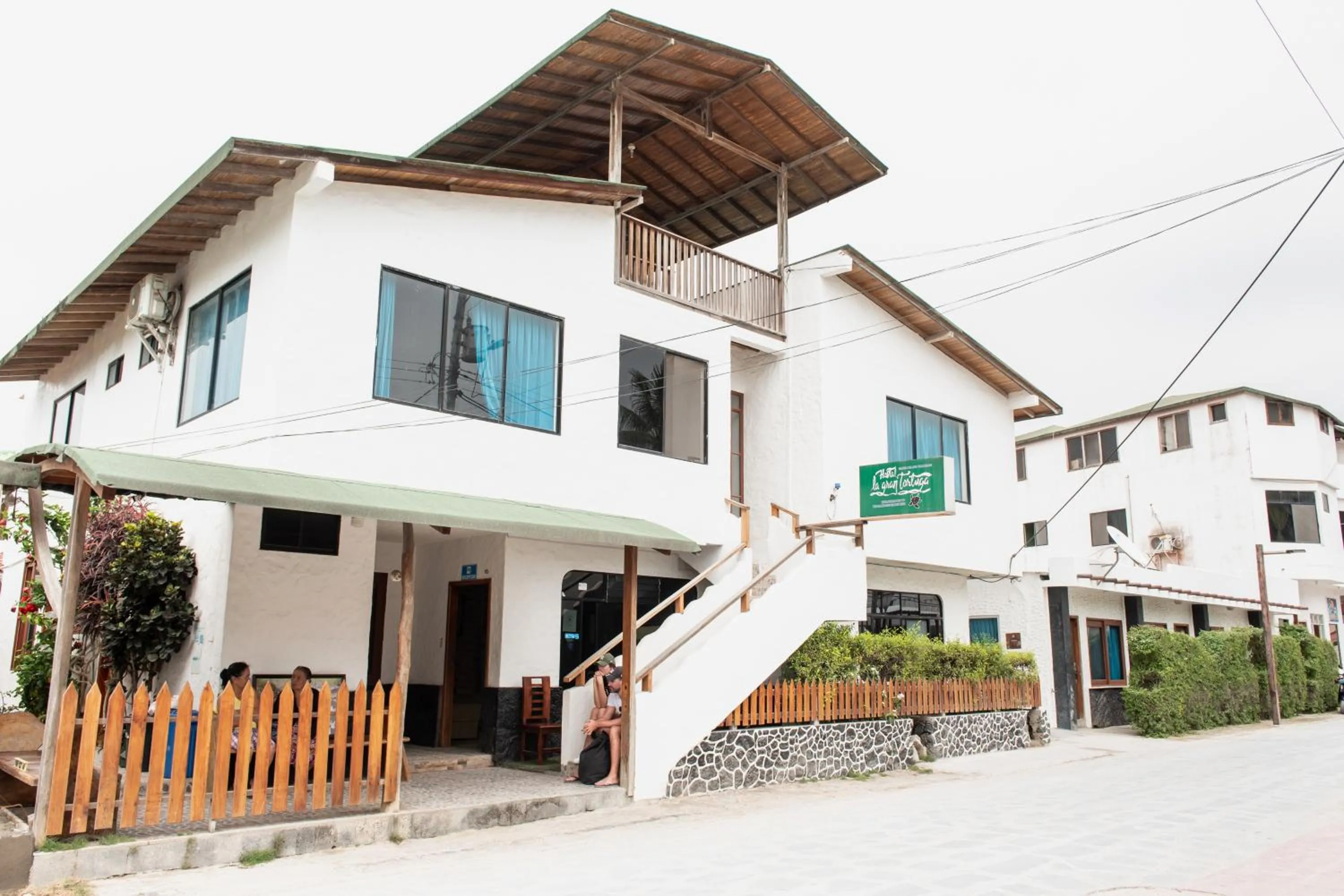 Property building in Hotel LA GRAN TORTUGA - ᯤ STARLINK