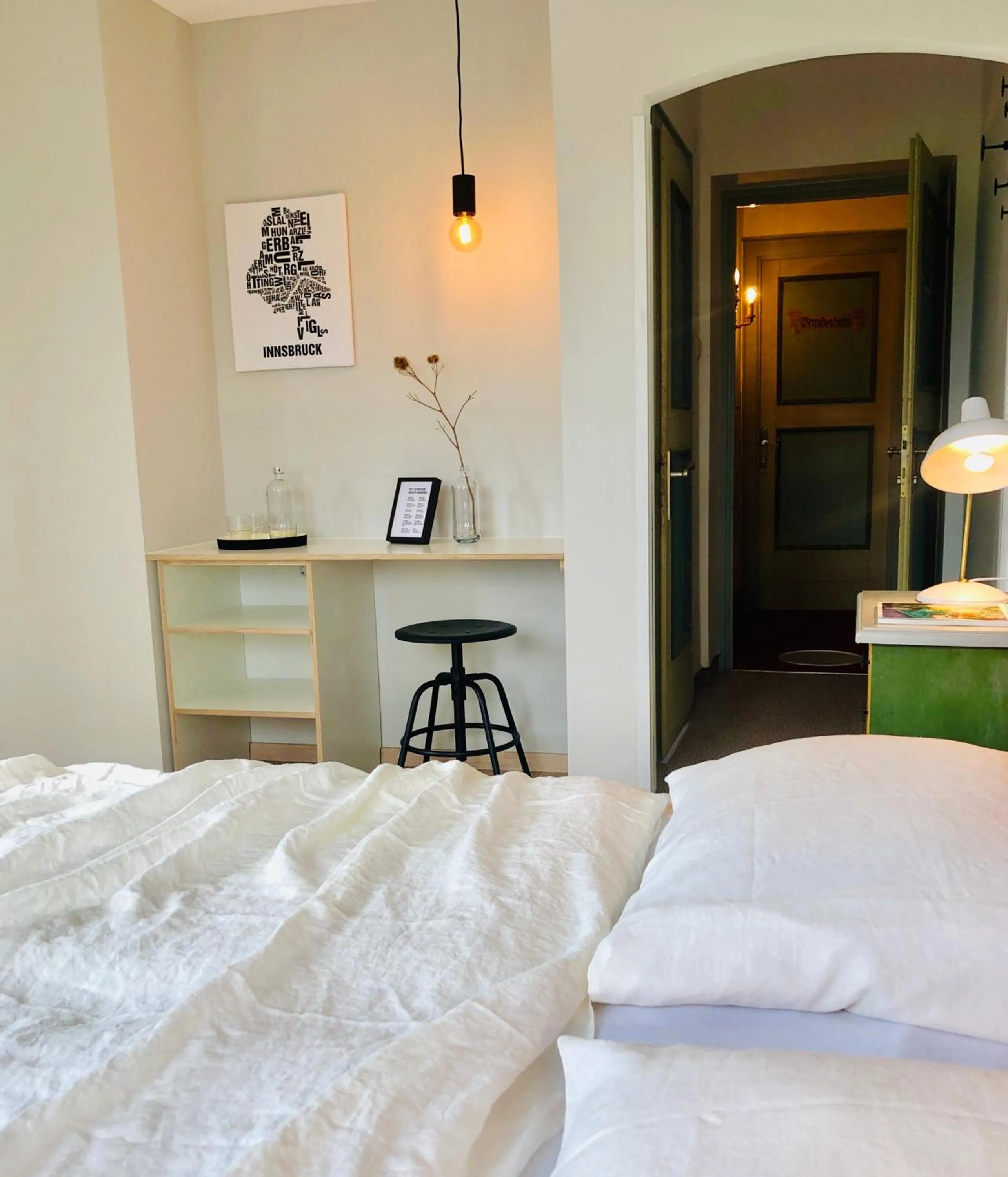 Bed in Hotel Sonnenhof - bed & breakfast & appartements