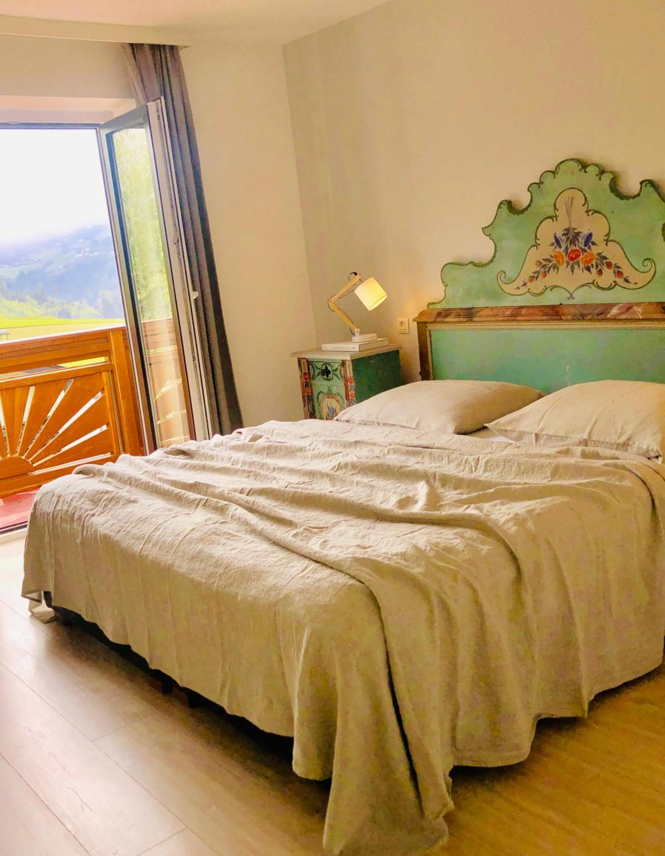 Bed in Hotel Sonnenhof - bed & breakfast & appartements