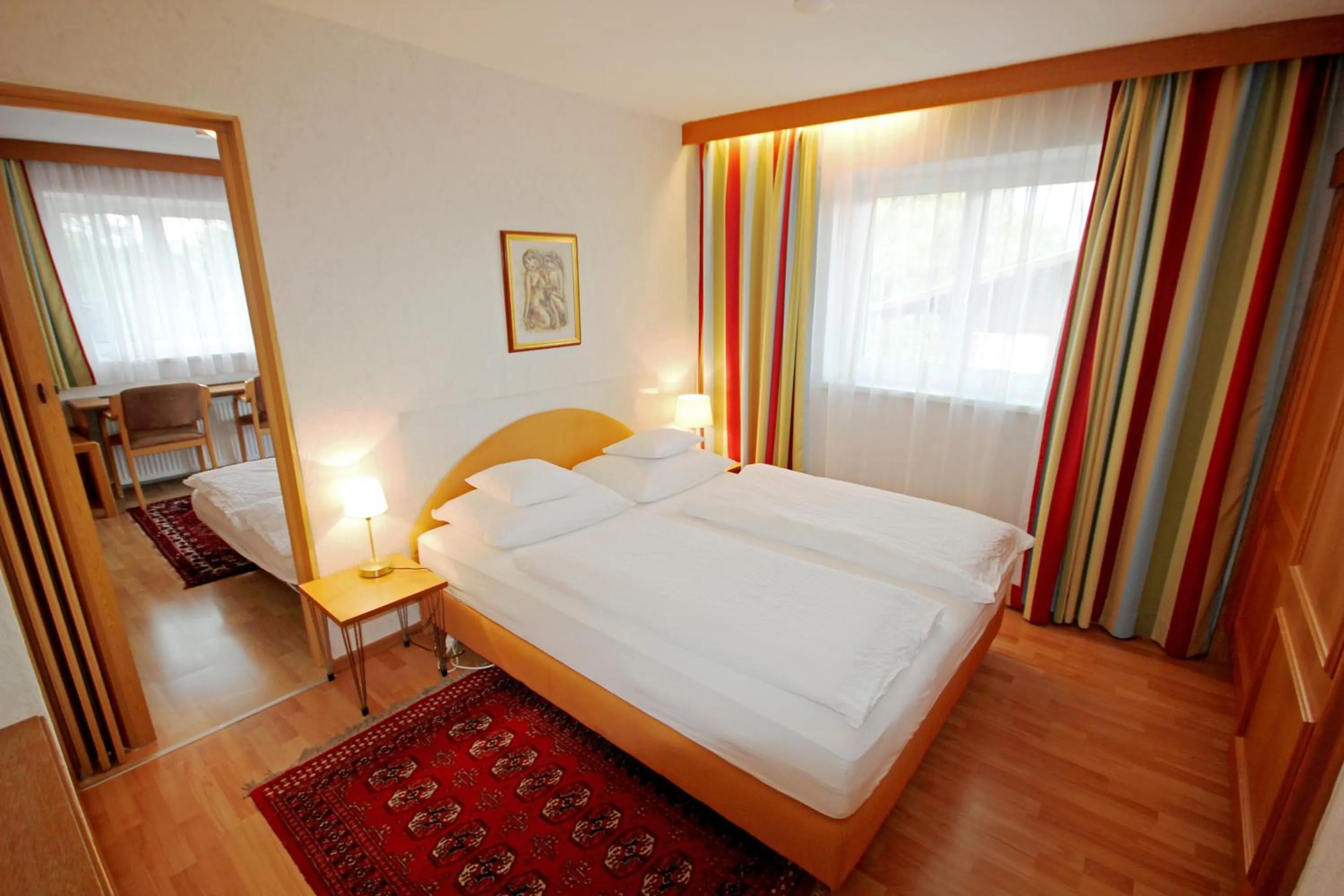 Bedroom, Bed in Hotel Sonnenhof - bed & breakfast & appartements