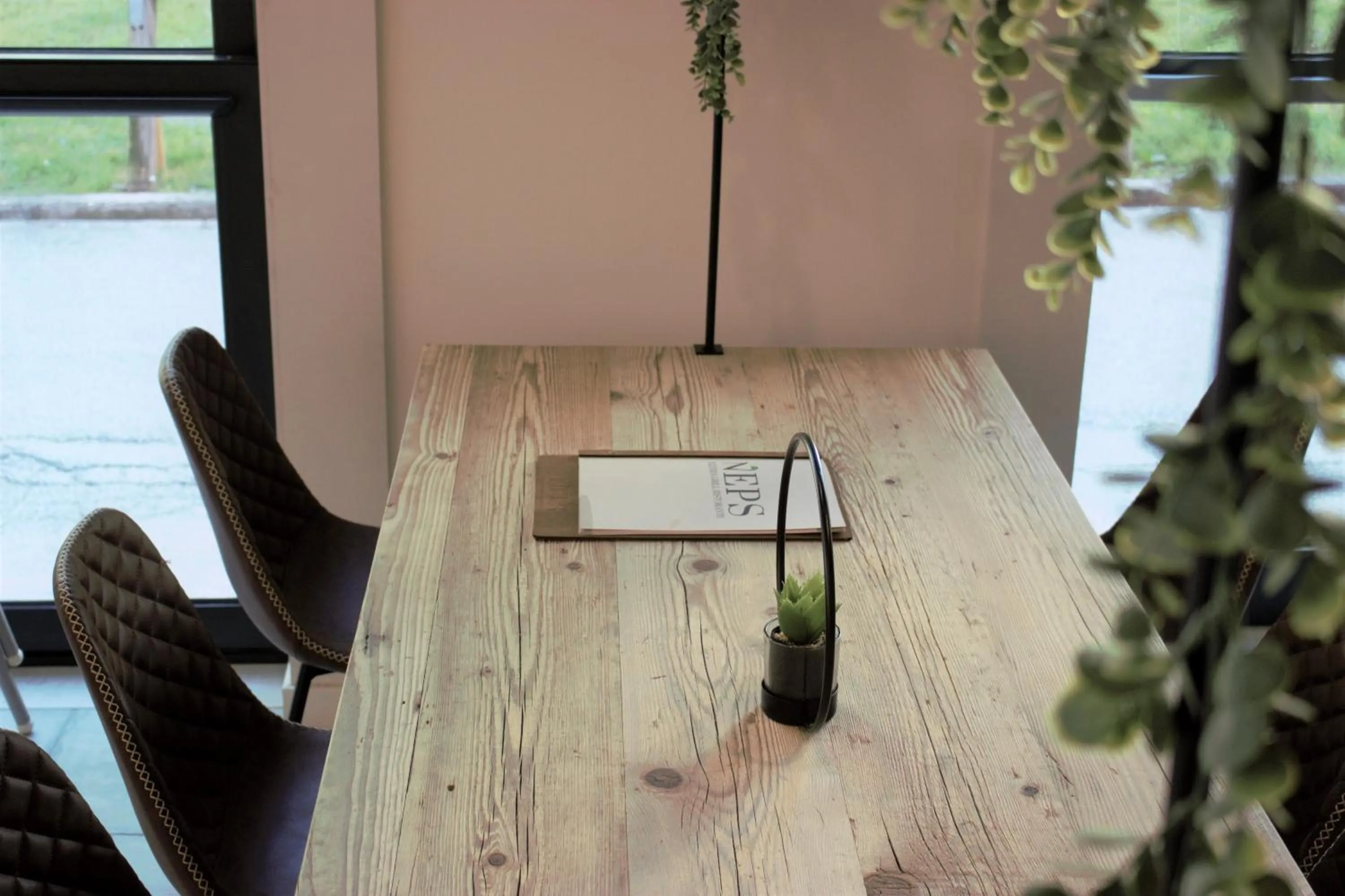 Dining area in Hotel Neps