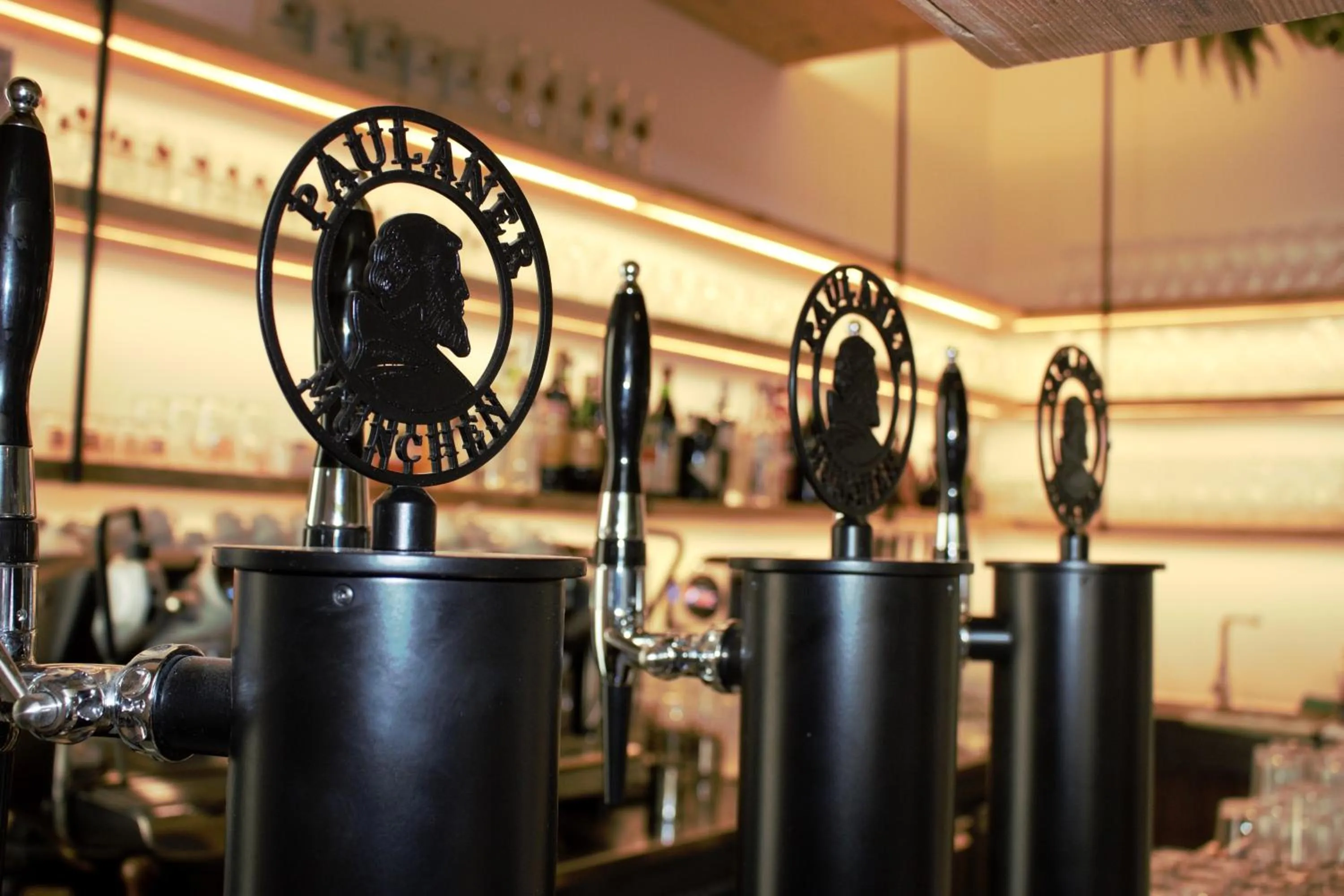 Lounge or bar in Hotel Neps