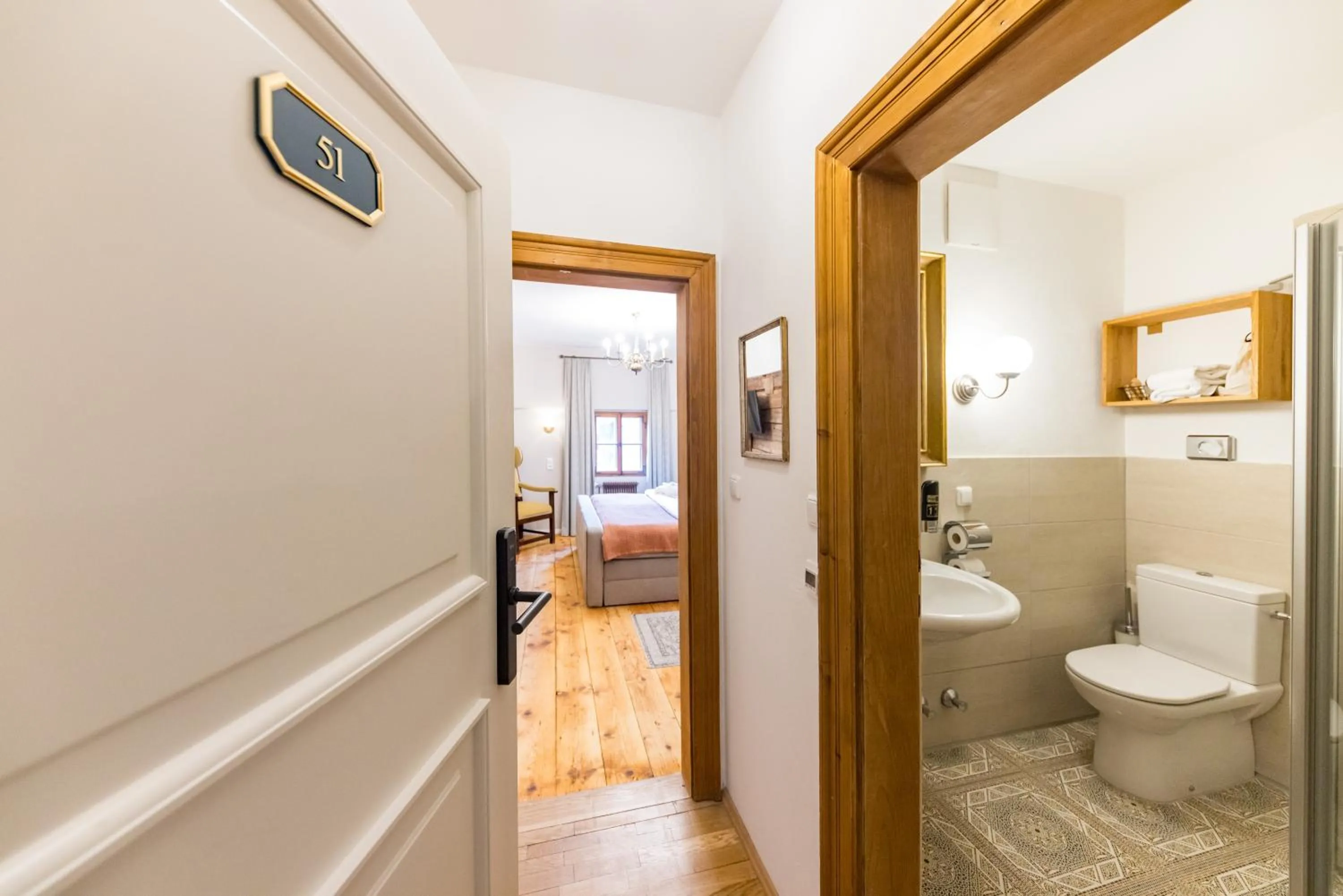 Bathroom in Der Schlosswirt zu Anif - Biedermeierhotel und Restaurant