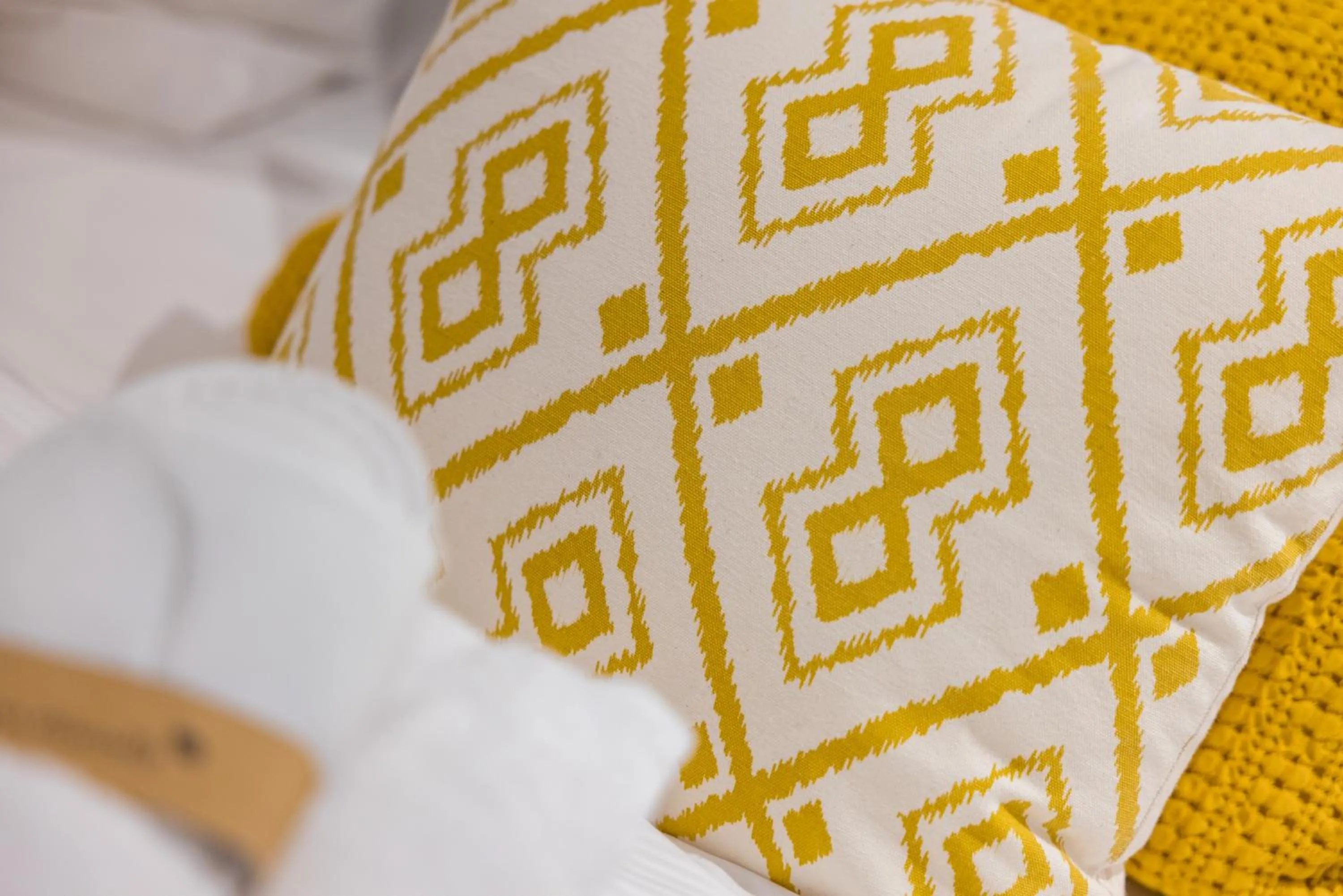 Bed in Der Schlosswirt zu Anif - Biedermeierhotel und Restaurant