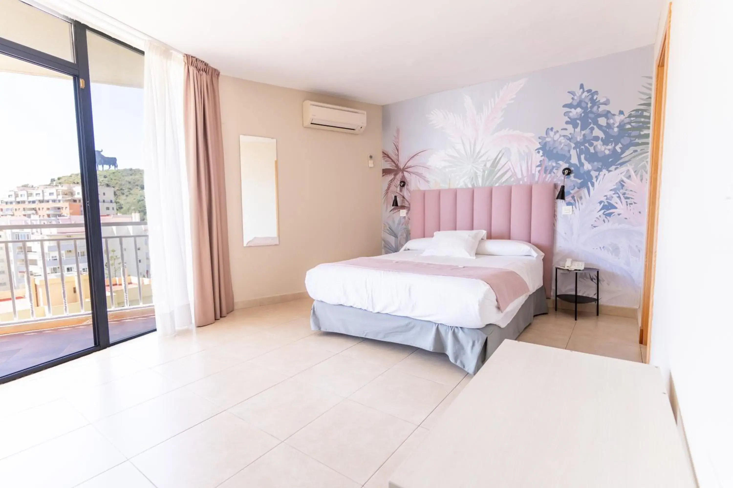 Bed in Hotel Mainare Playa Bed in Hotel Mainare Playa