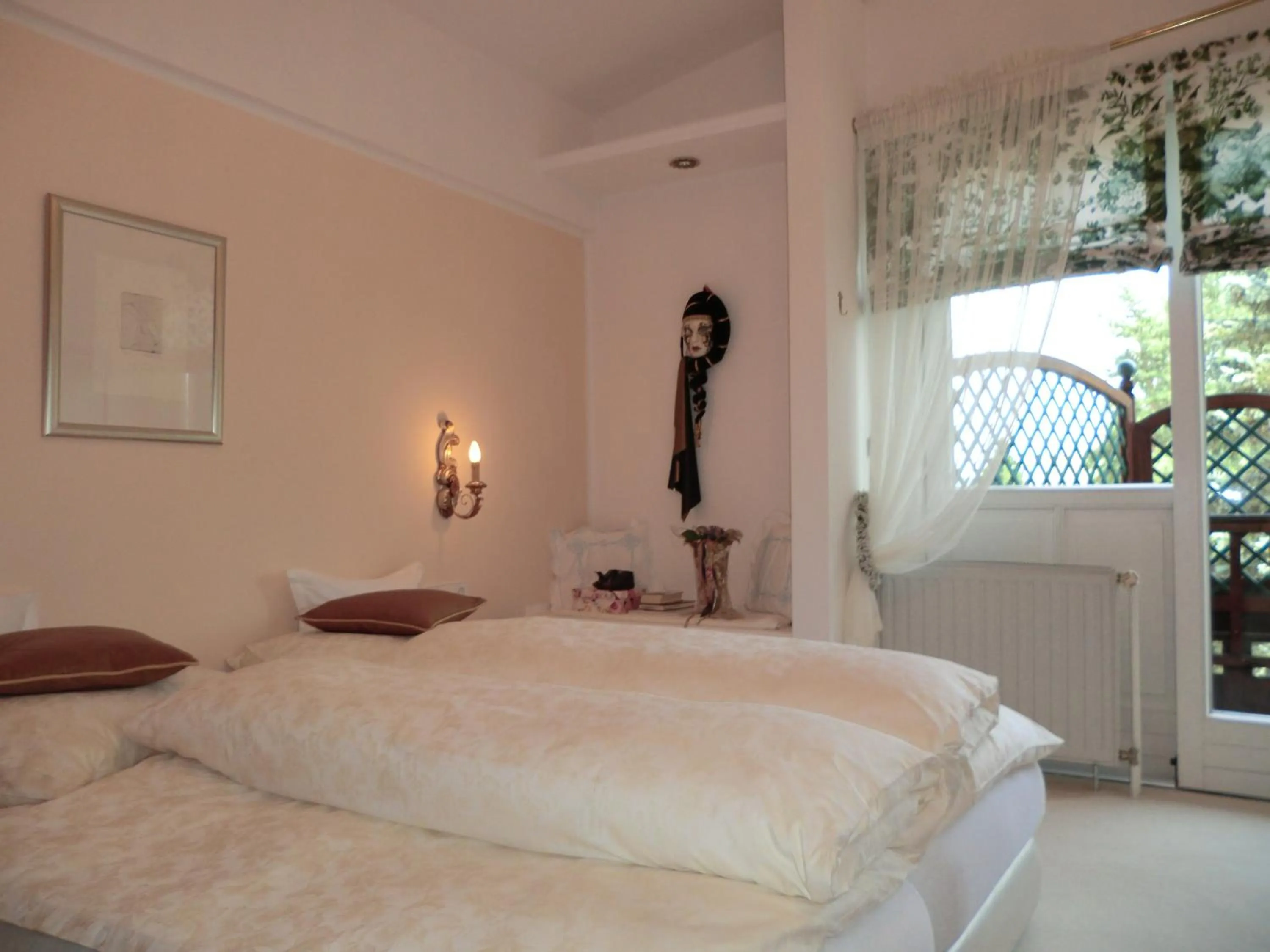 Bed in Dietrichsteinerhof Apartments & Rooms