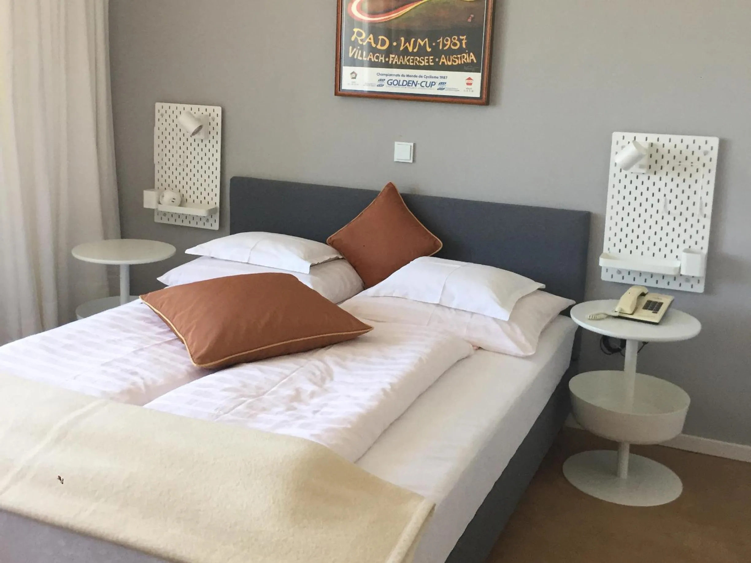 Photo of the whole room, Bed in Dietrichsteinerhof Apartments & Rooms