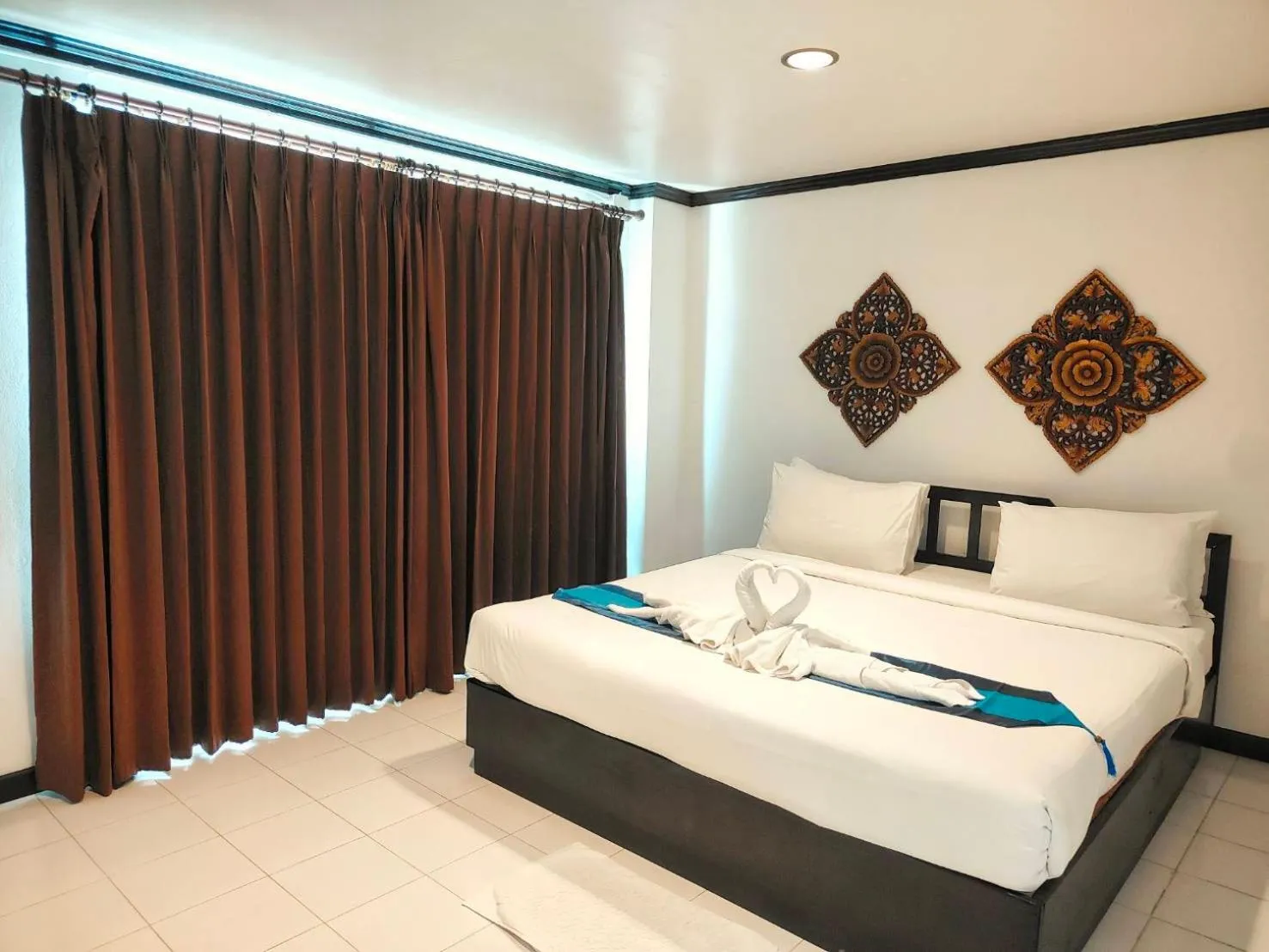 Bedroom, Bed in Vlodge House