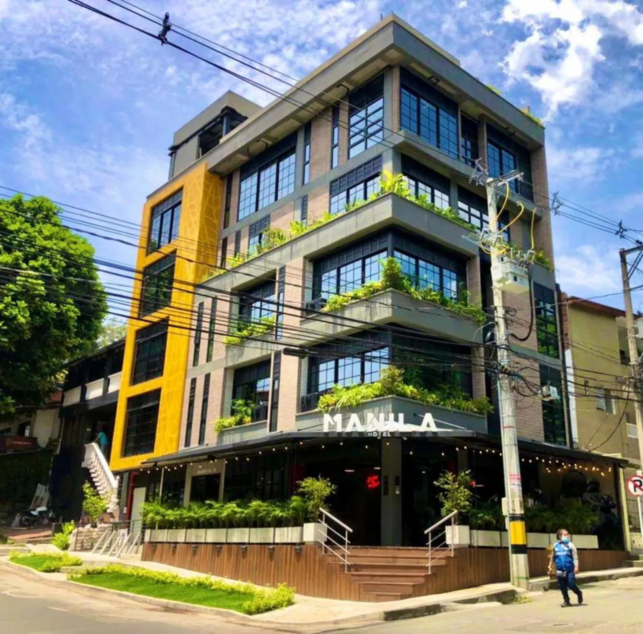 Property building in Manila Hotel Boutique