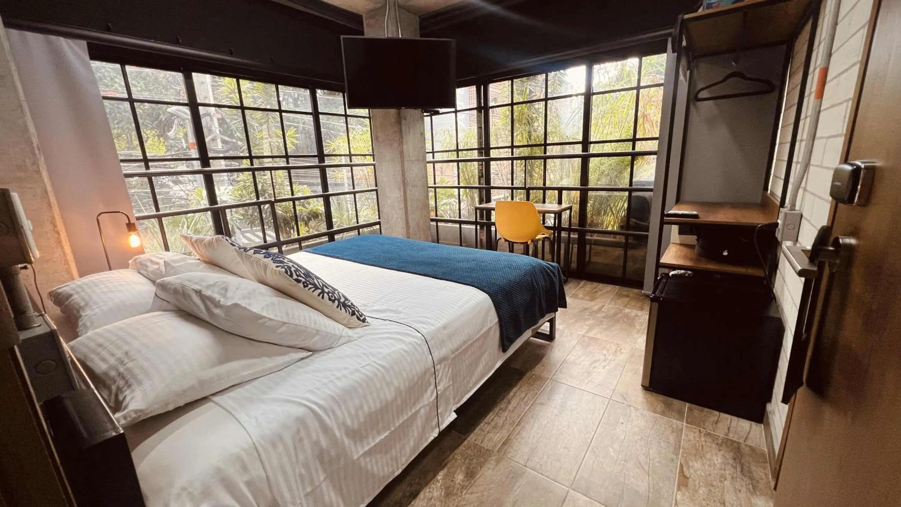 Bedroom, Bed in Manila Hotel Boutique