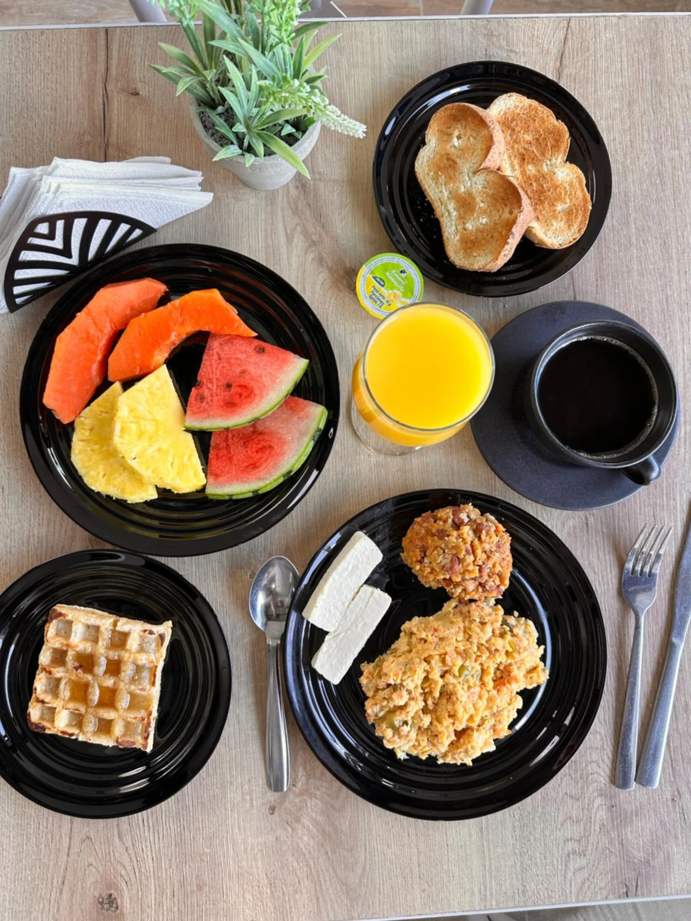 Continental breakfast in Manila Hotel Boutique