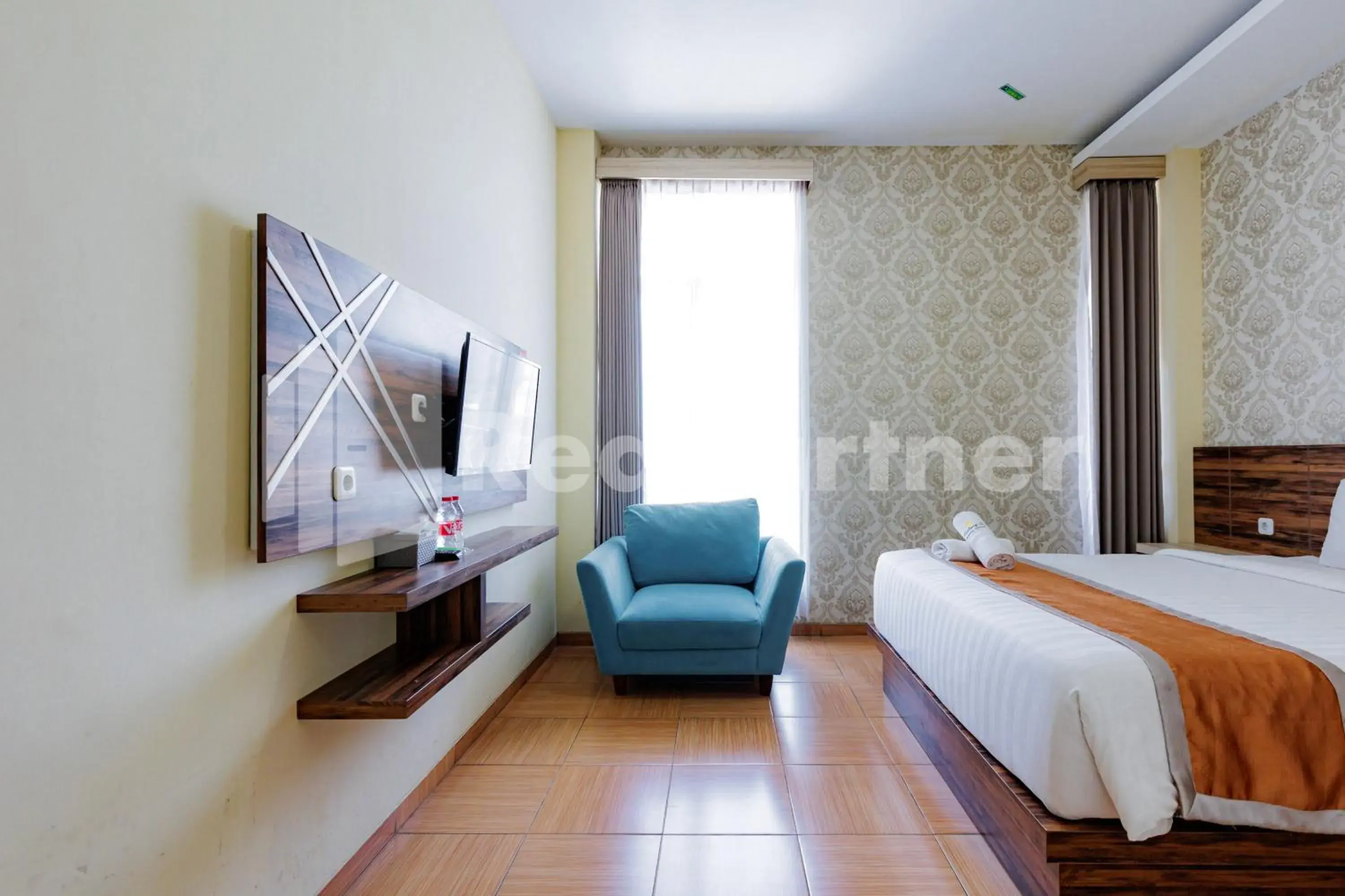 Bedroom, Bed in De Malang Sweet Homestay Syariah Mitra RedDoorz Bedroom, Bed in De Malang Sweet Homestay Syariah Mitra RedDoorz