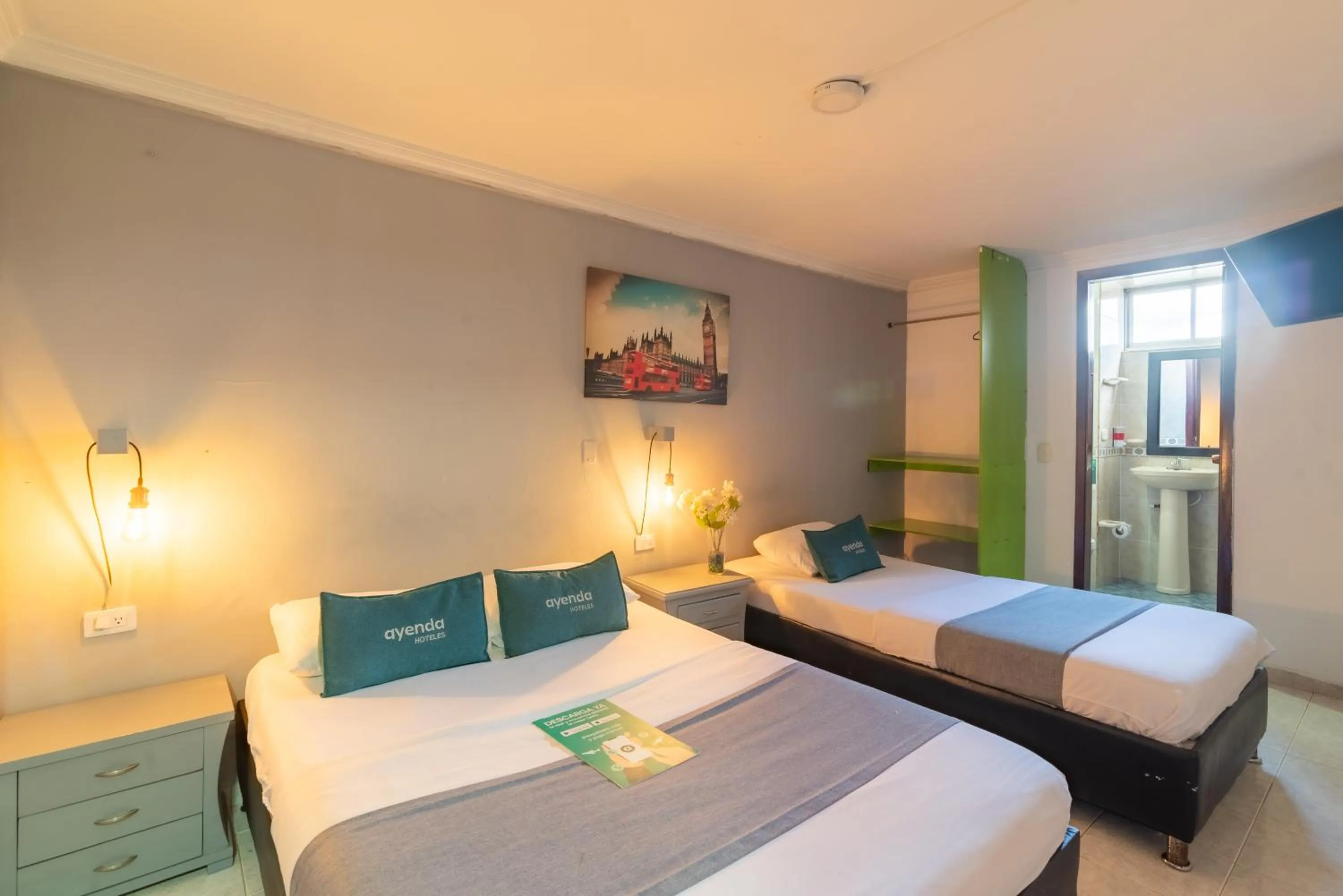 Bed in Hotel Elegant Suite