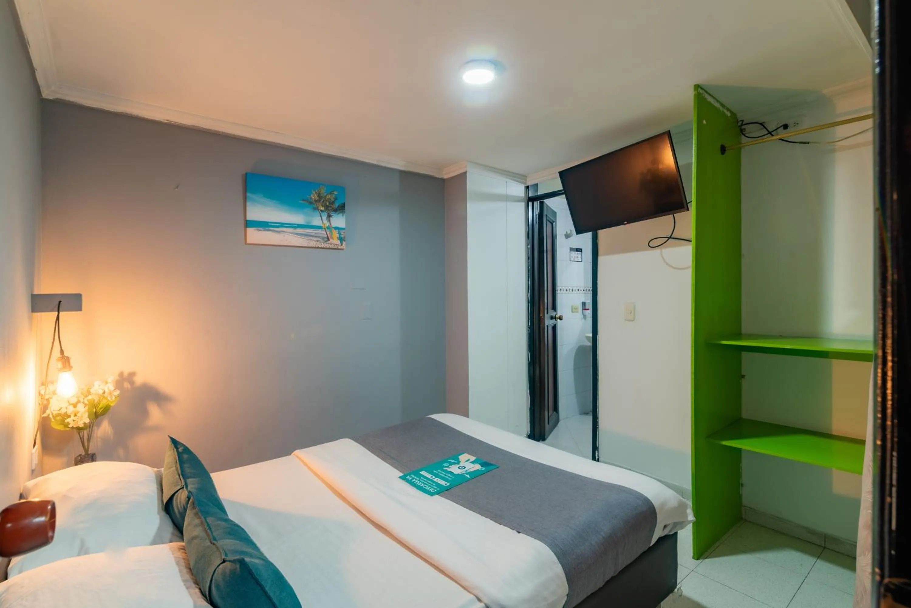 Bed in Hotel Elegant Suite