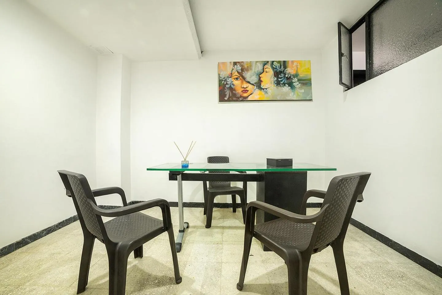 Living room in Hotel Elegant Suite