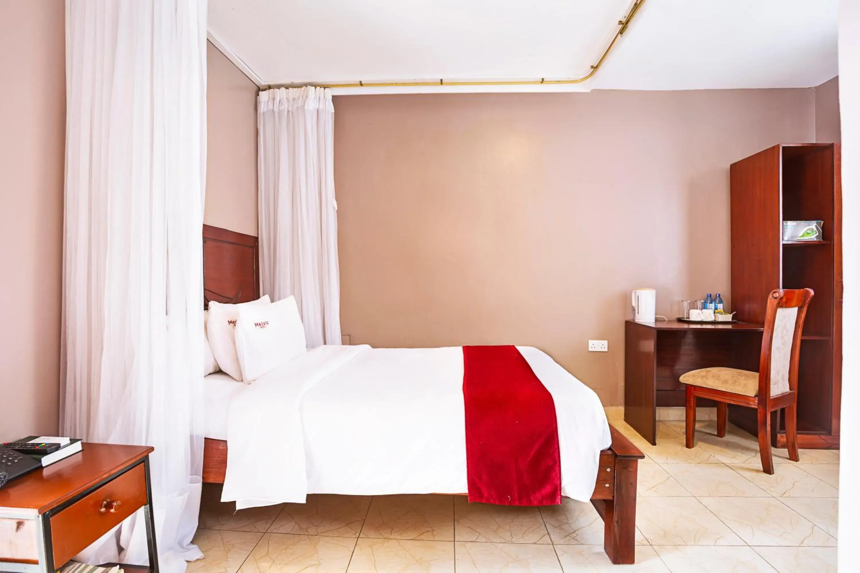 Superior Double Room - single occupancy in Melvic Hotel Superior Double Room - single occupancy in Melvic Hotel