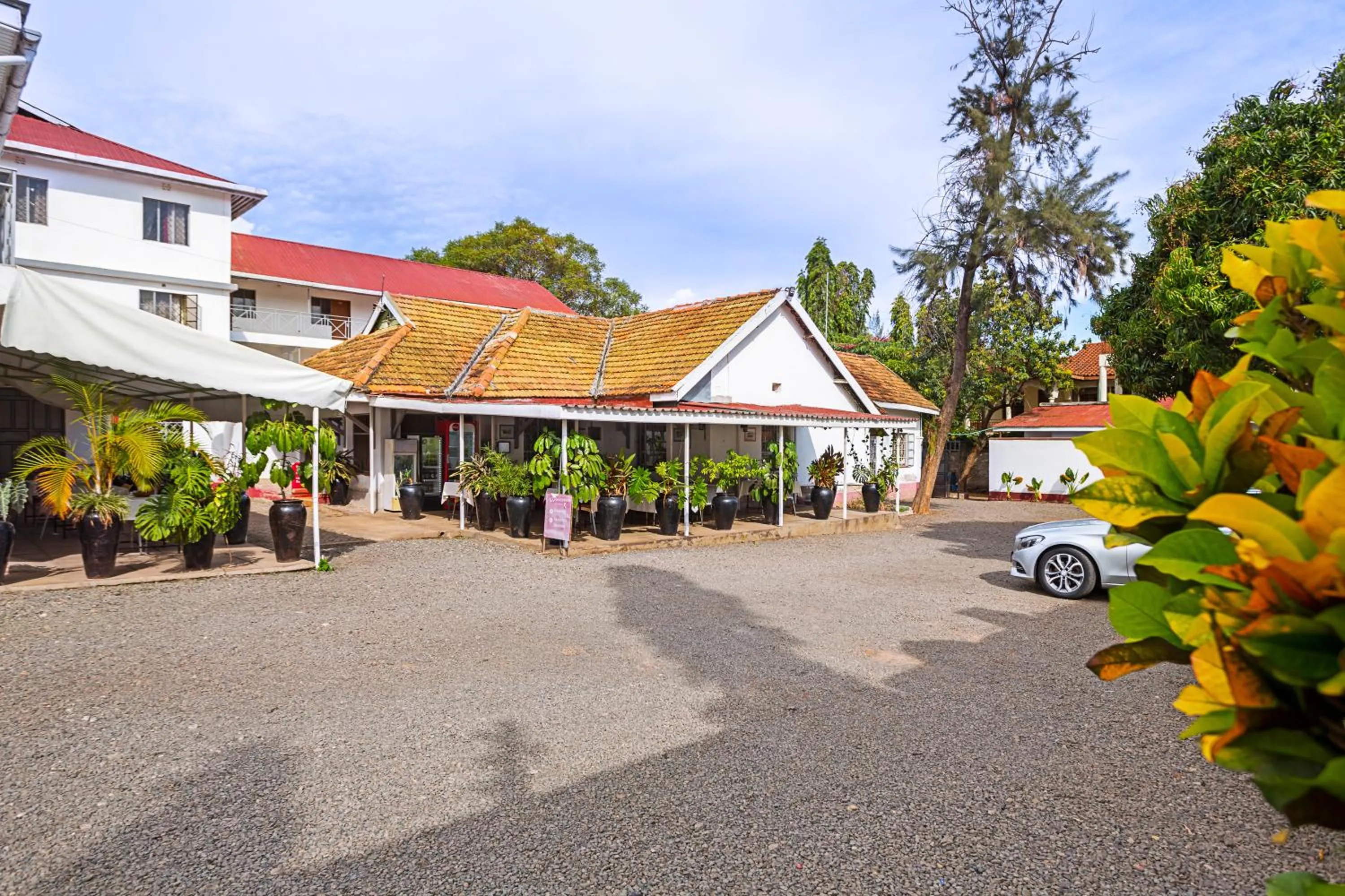 Garden view in Melvic Hotel