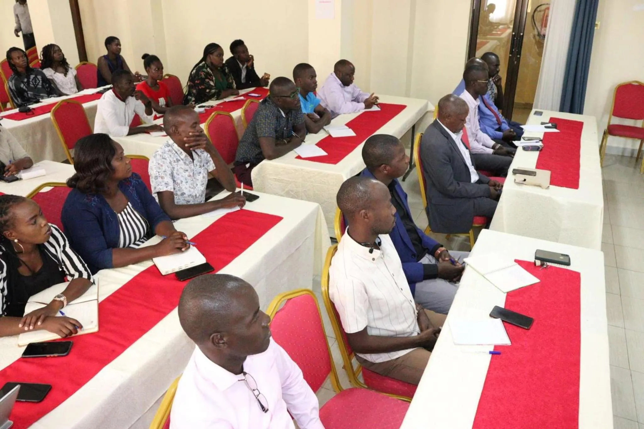 Meeting/conference room in Melvic Hotel