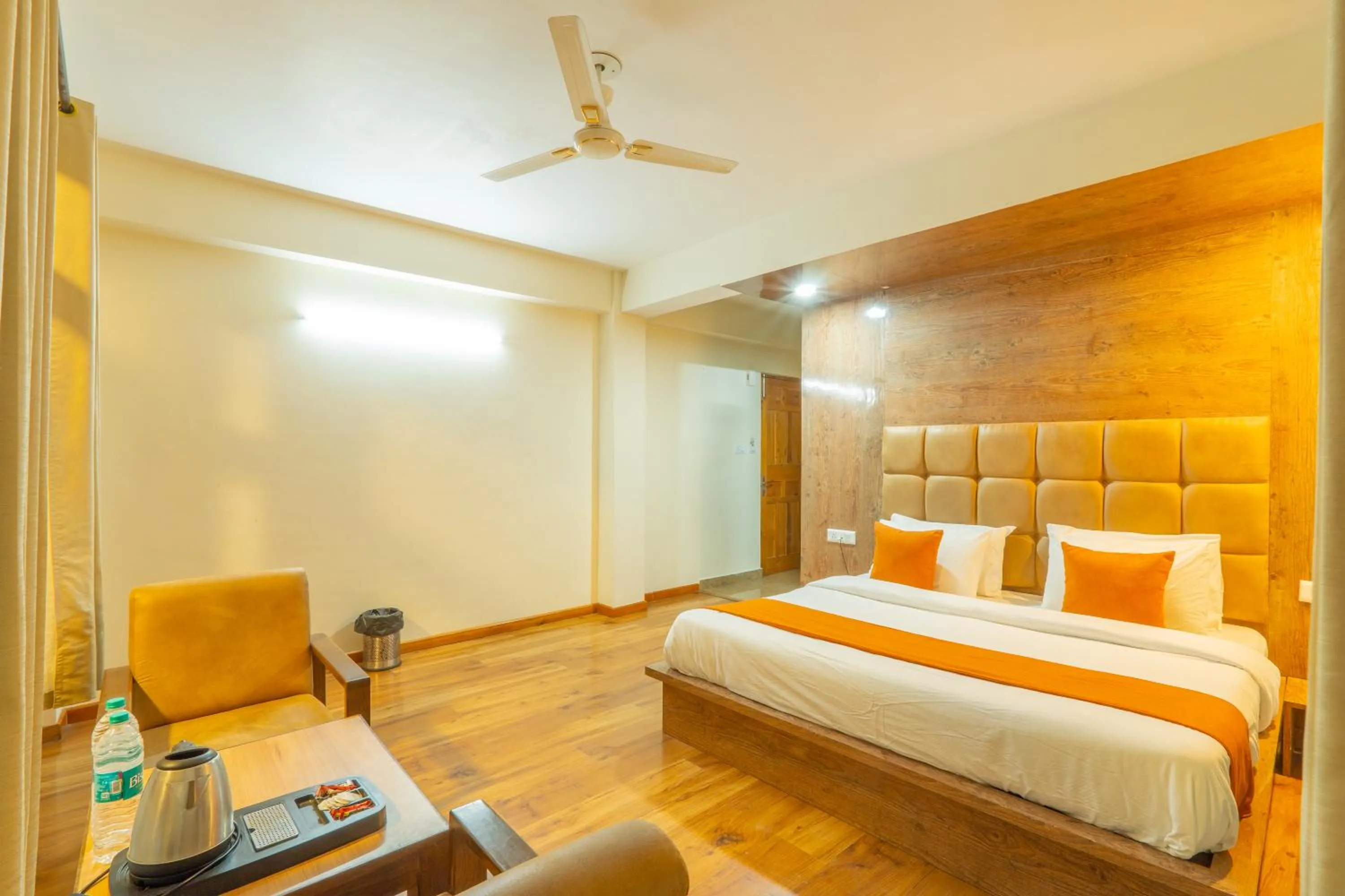 Bed in Hotel Rising Star With Garden With Private Parking Near To Mall Road