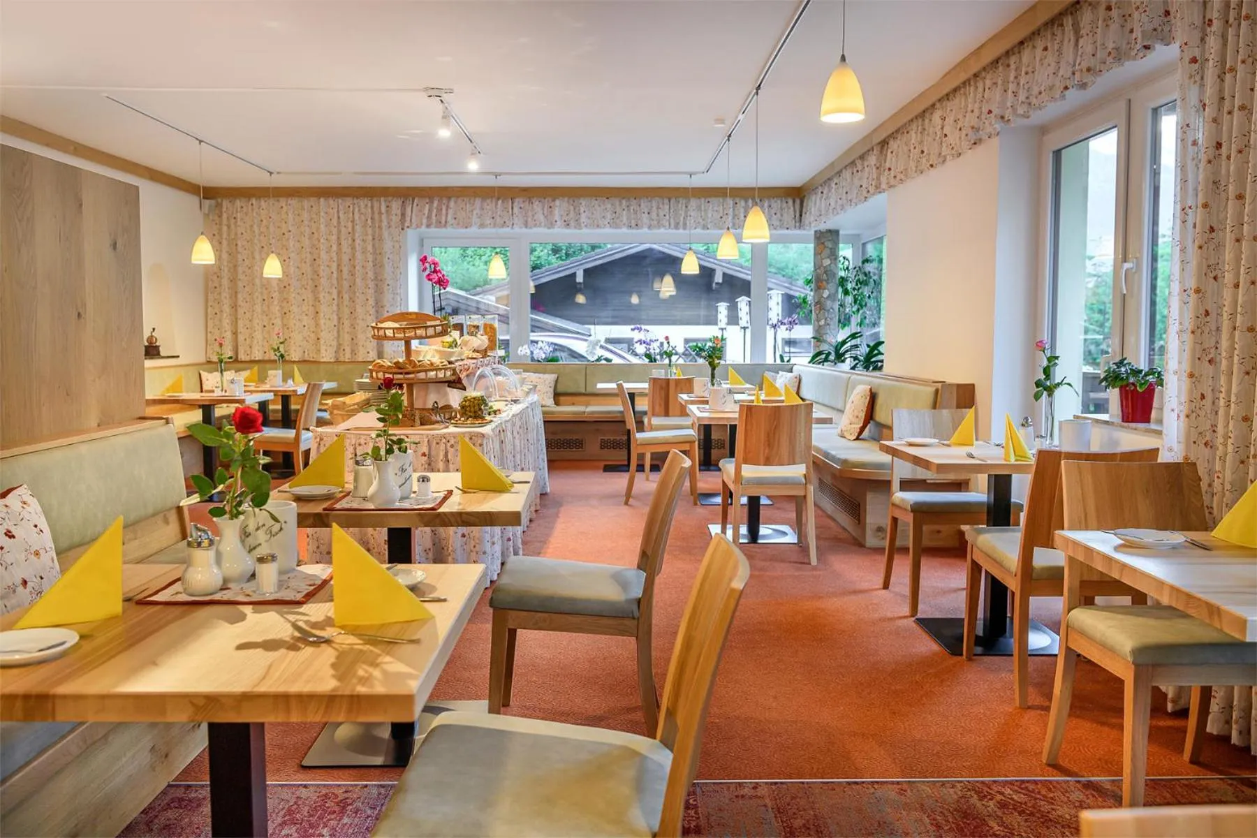 Breakfast in Pension St.Leonhard