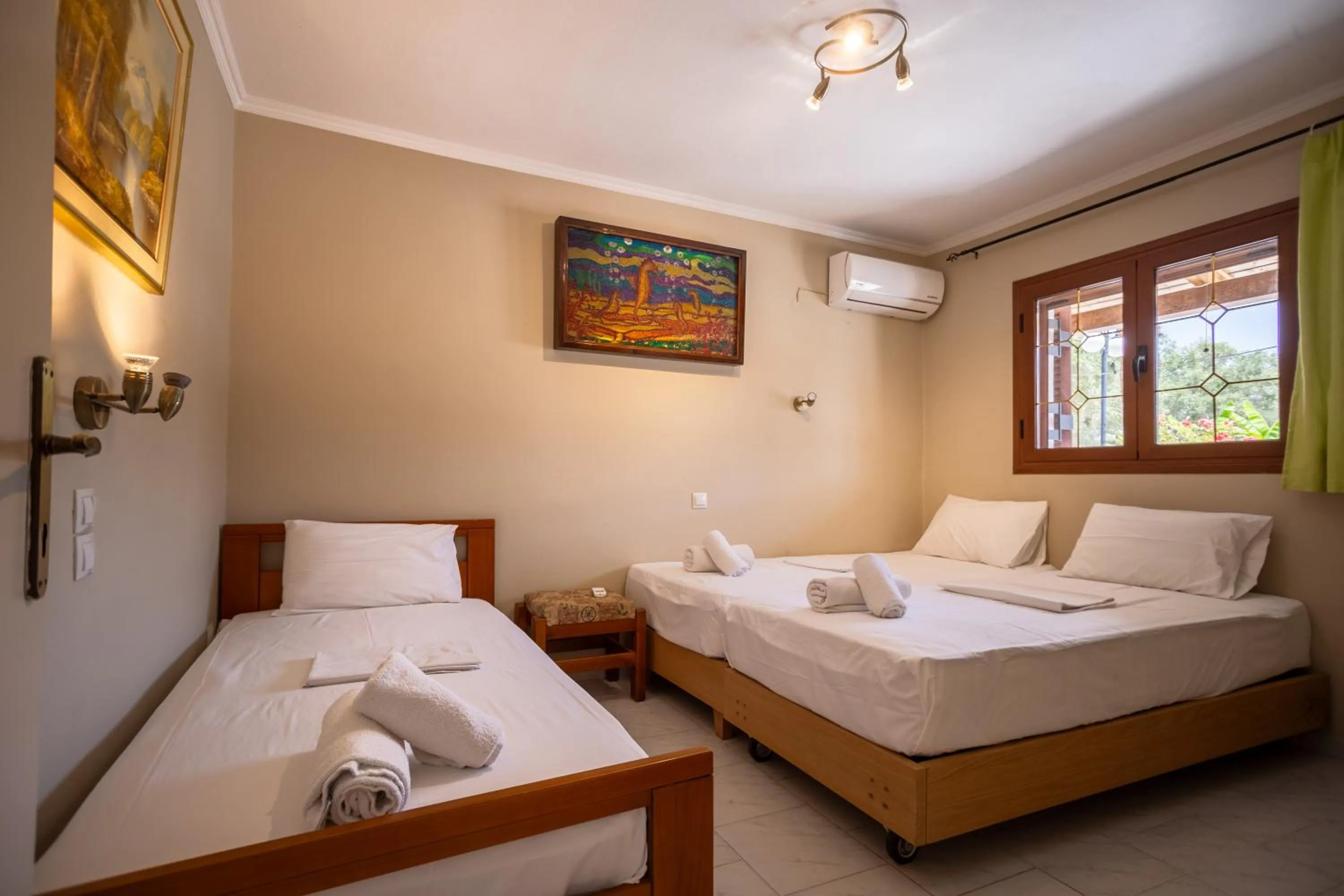 Bedroom, Bed in Rose Club Apartments