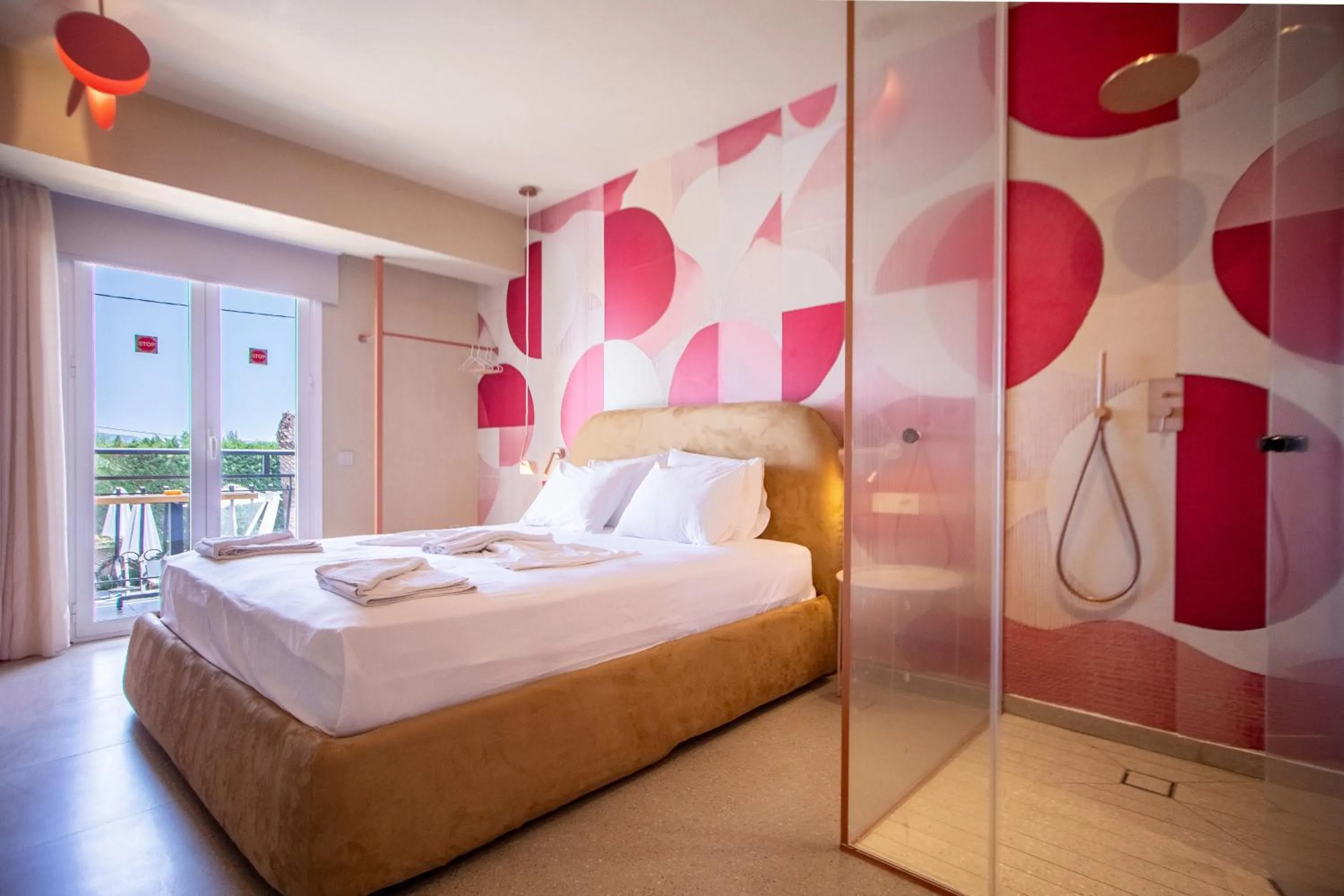 Shower, Bed in Rose Club Apartments
