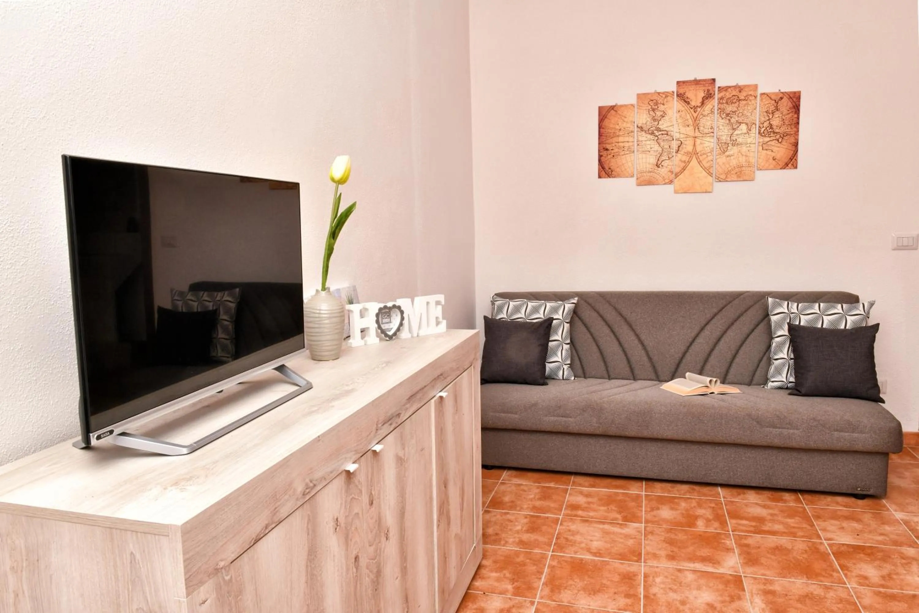 TV and multimedia in Residence Chiaro di Luna