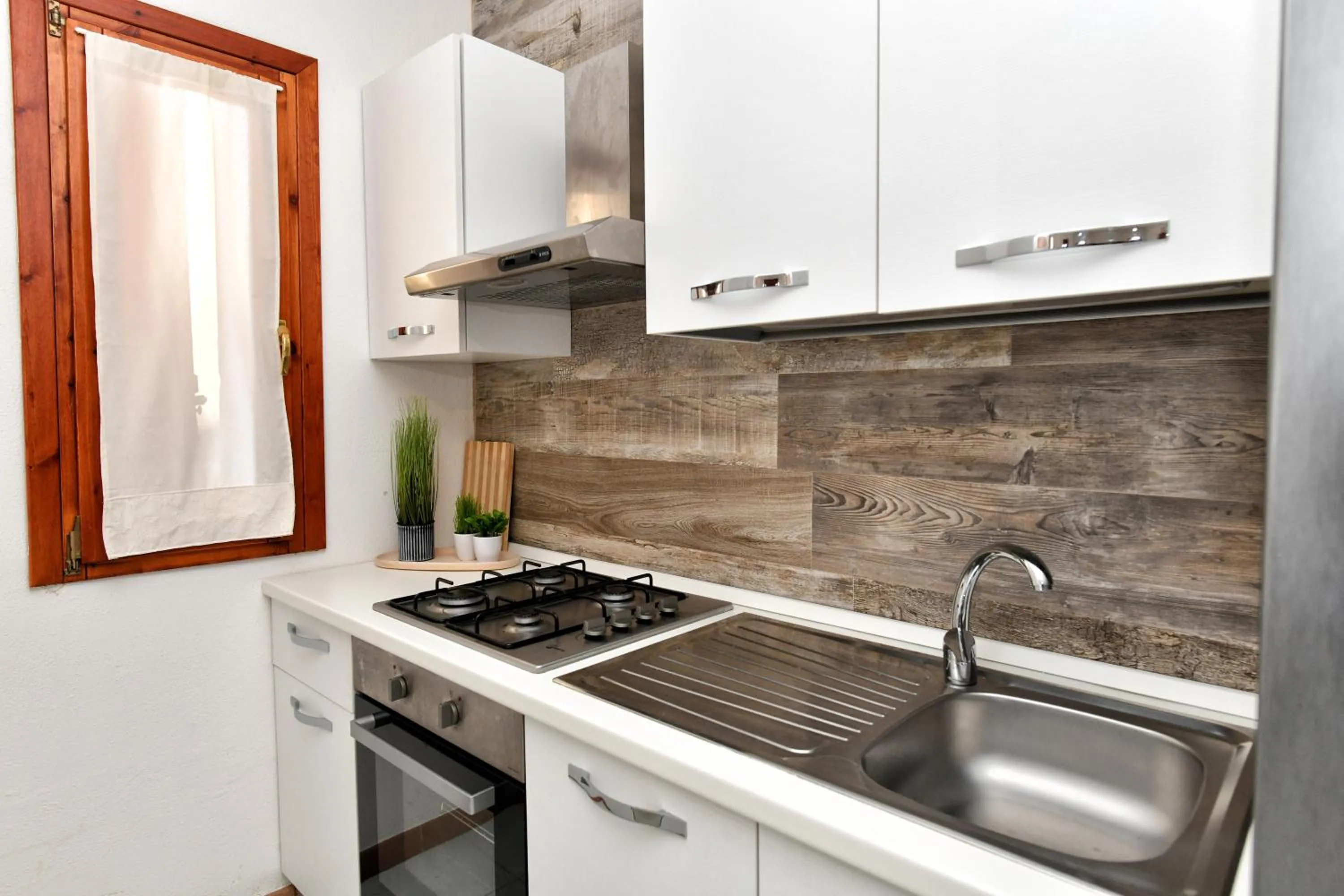 Kitchen or kitchenette in Residence Chiaro di Luna