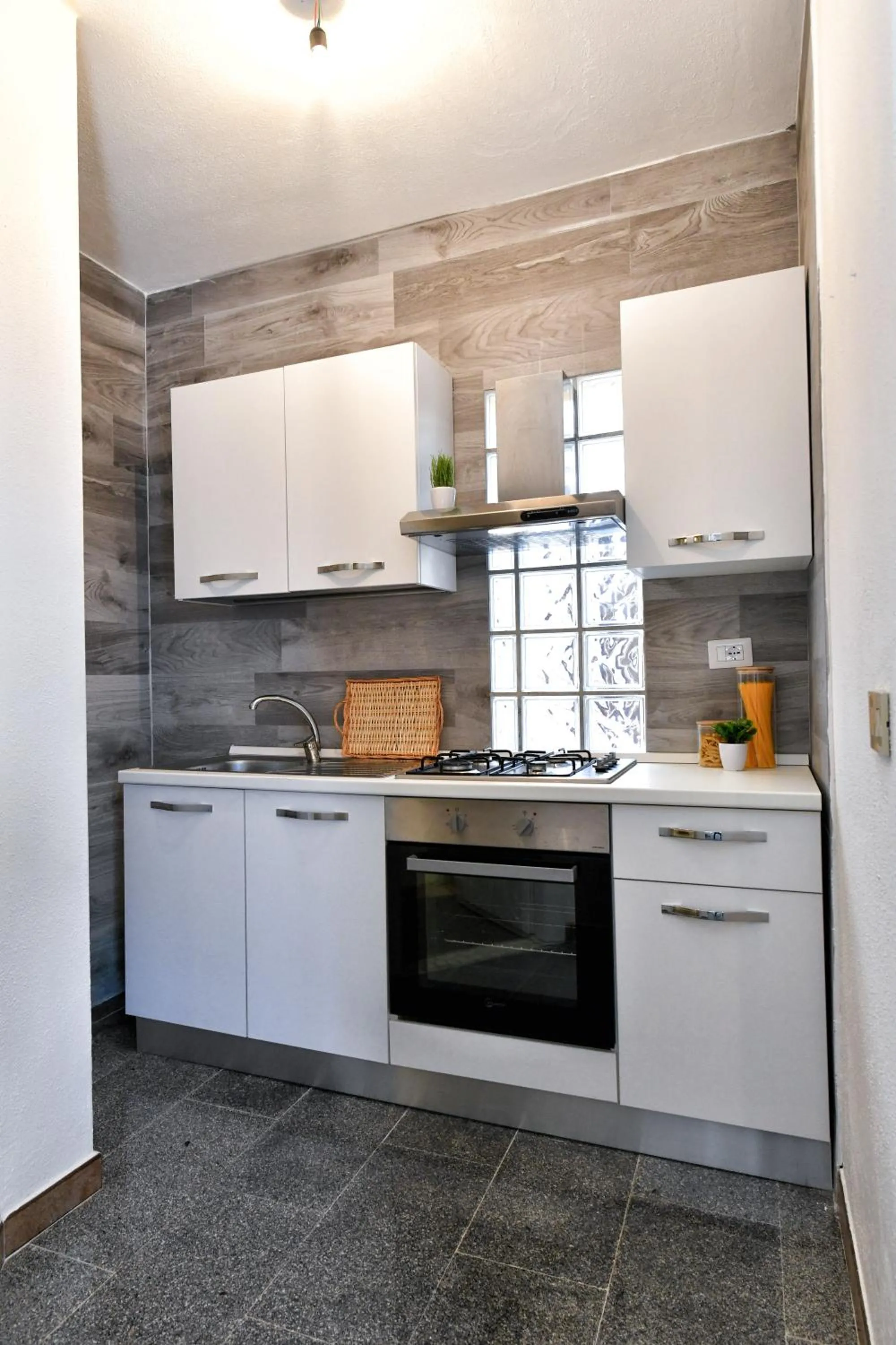 Kitchen or kitchenette in Residence Chiaro di Luna