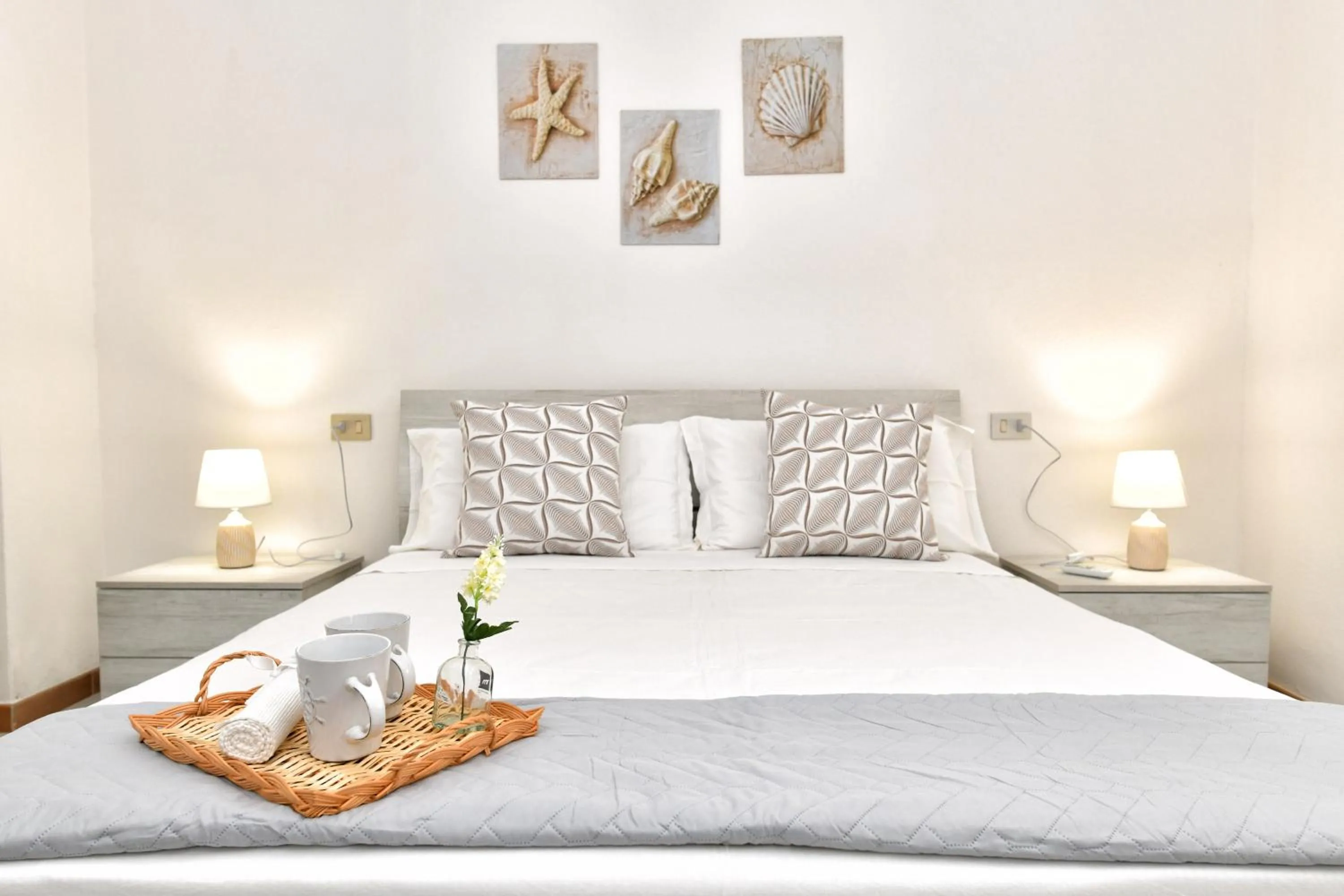 Bed in Residence Chiaro di Luna